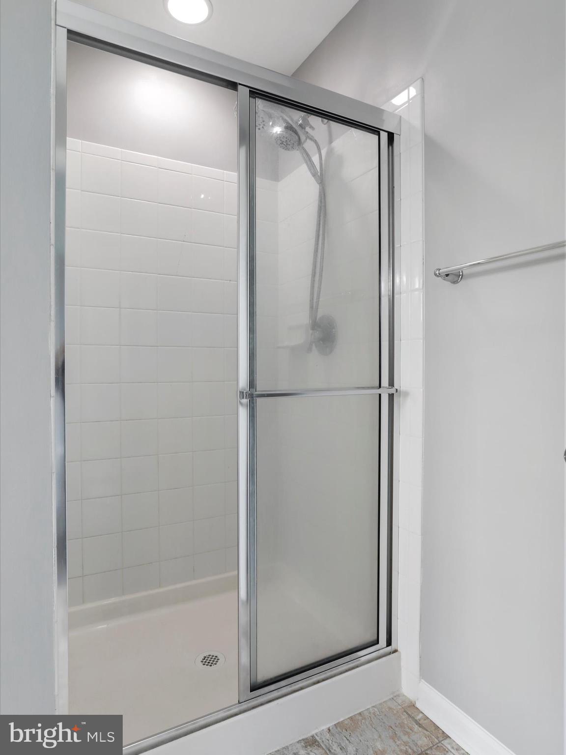 RIVERSIDE VILLAGES - Residential