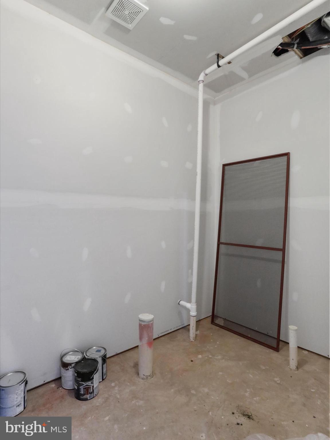 RIVERSIDE VILLAGES - Residential