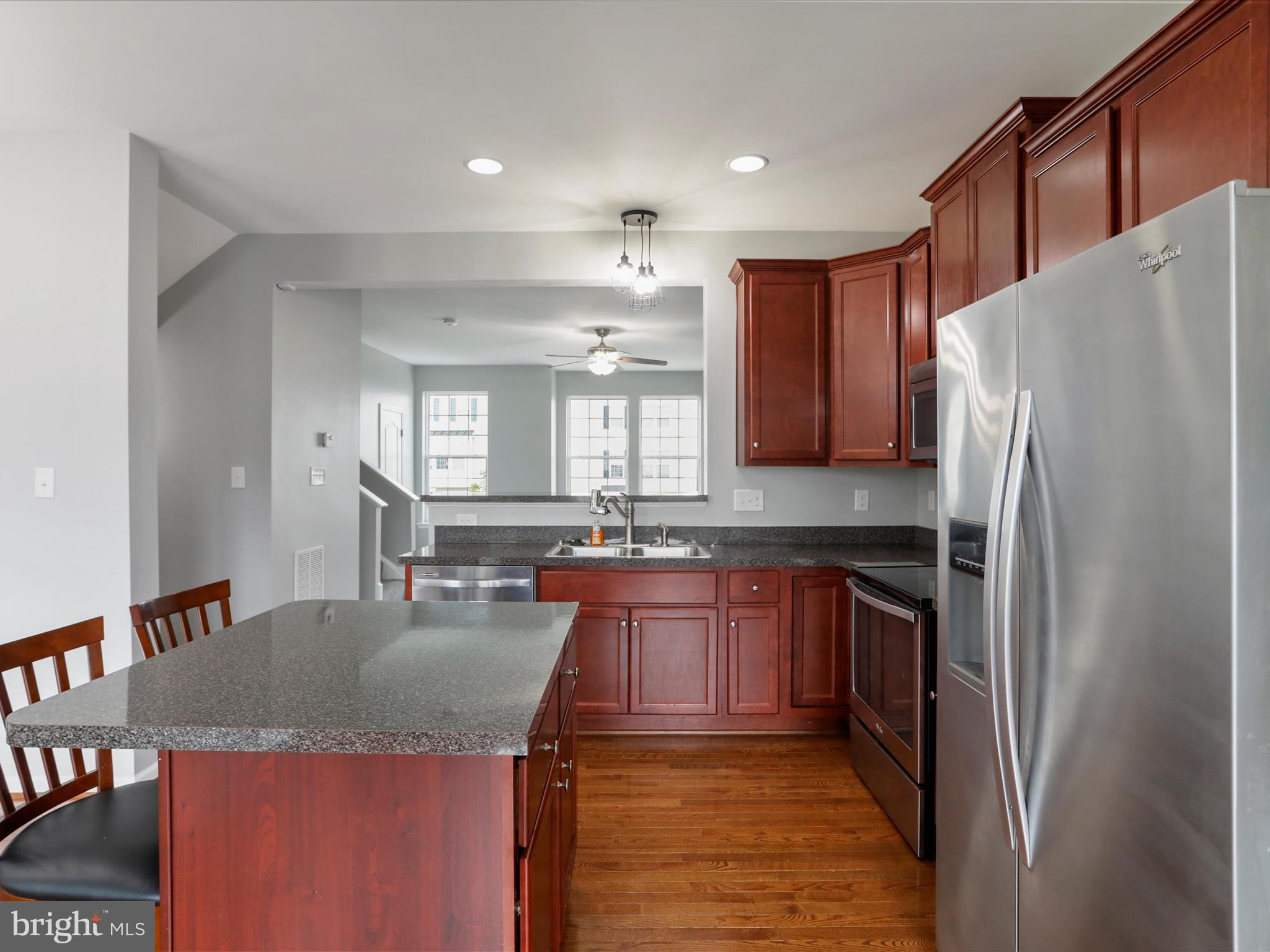 RIVERSIDE VILLAGES - Residential