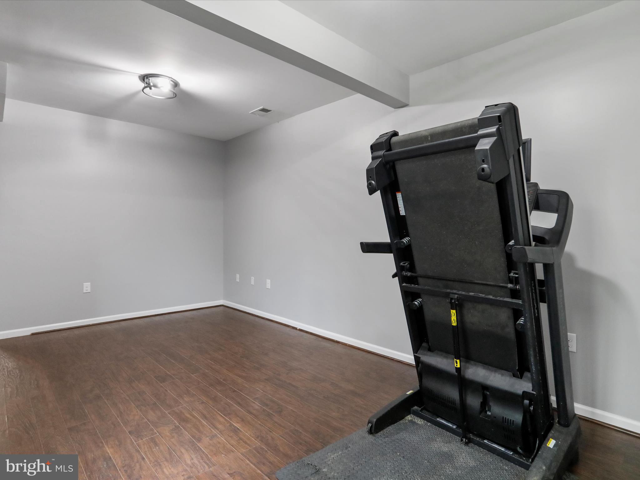 RIVERSIDE VILLAGES - Residential