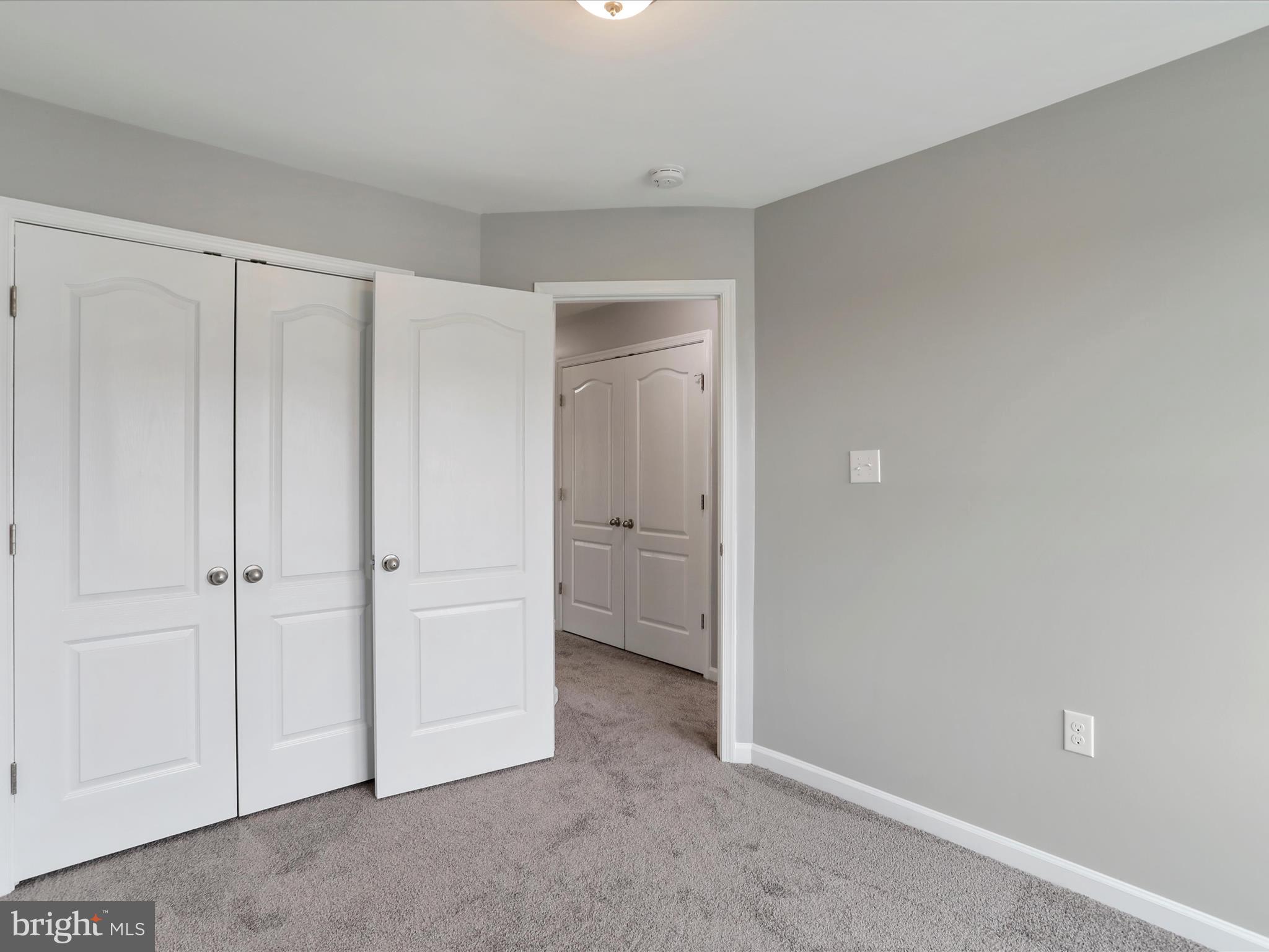 RIVERSIDE VILLAGES - Residential