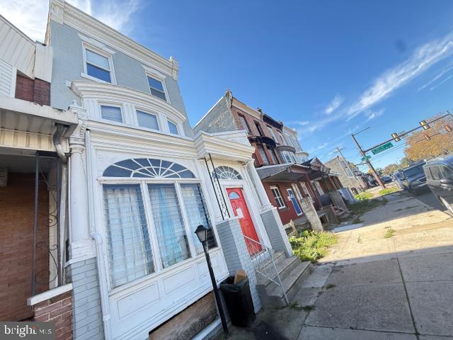 2936 W LEHIGH AVENUE