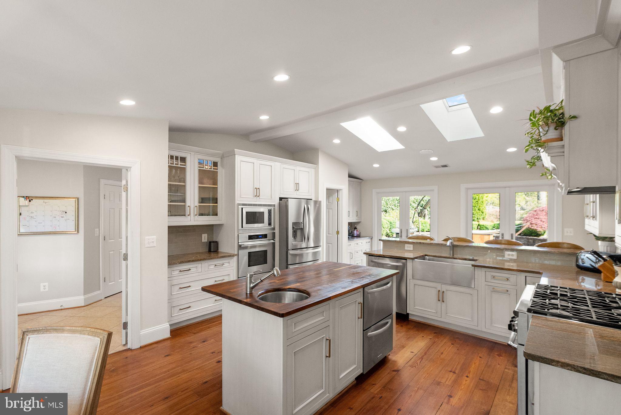 FOXVALE - Residential