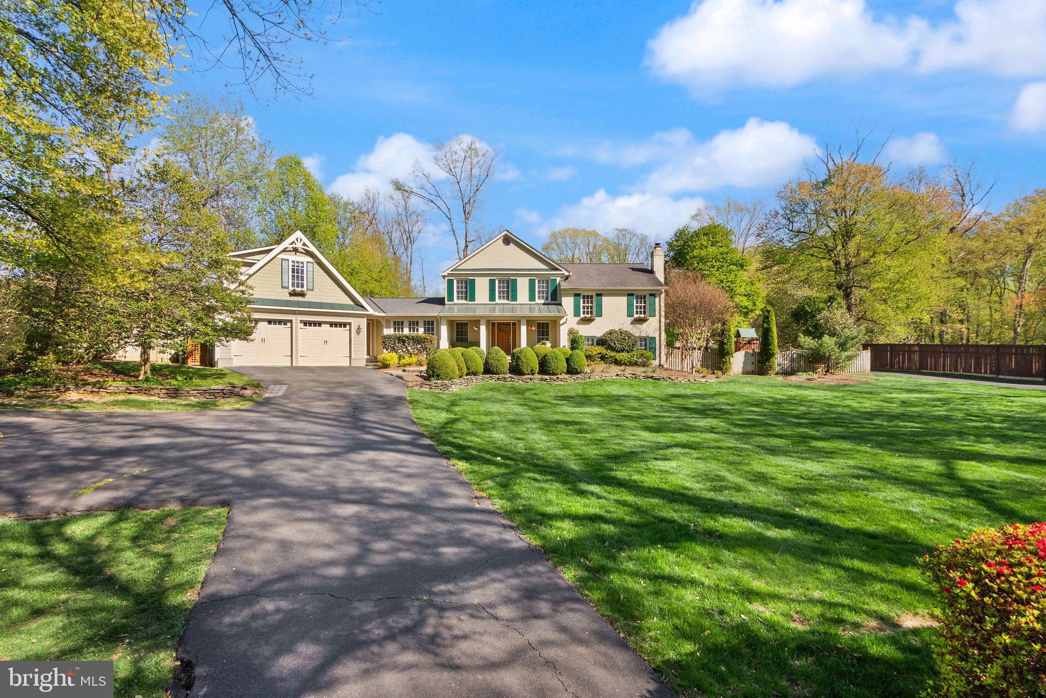 FOXVALE - Residential