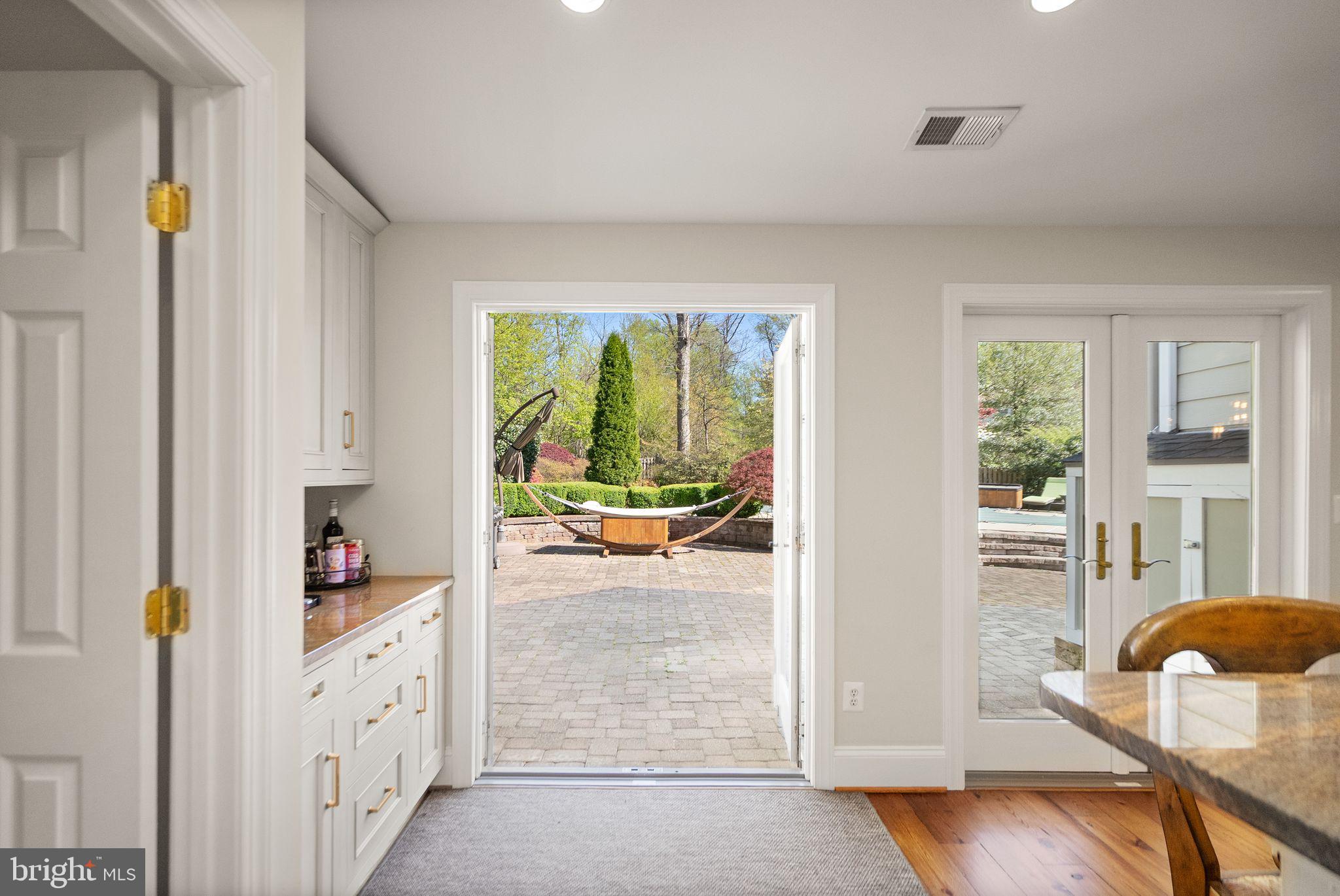 FOXVALE - Residential