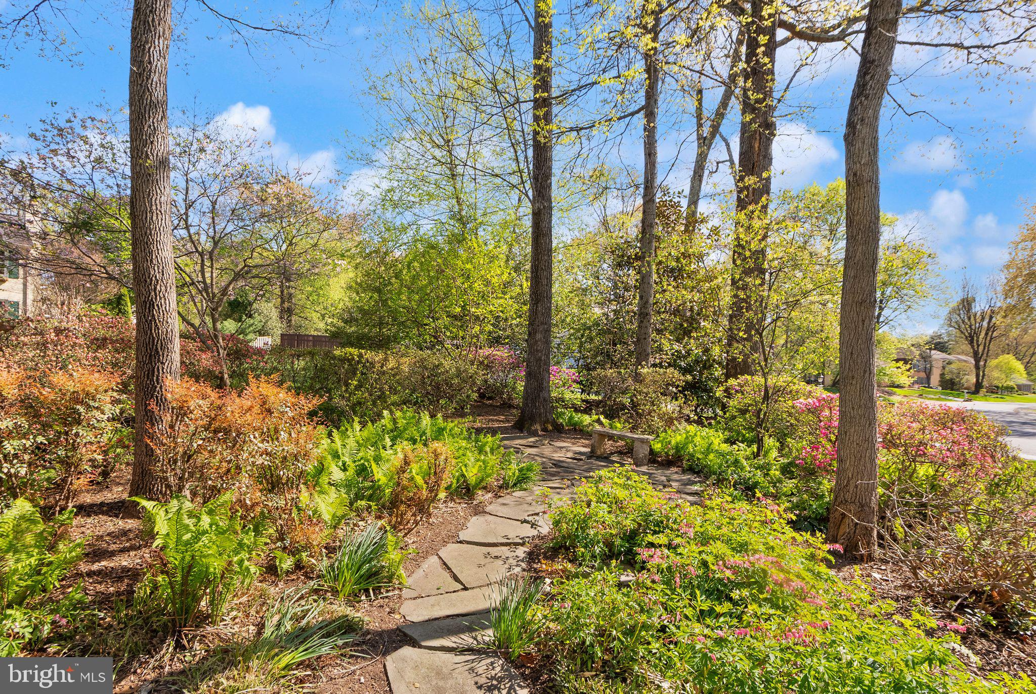 FOXVALE - Residential