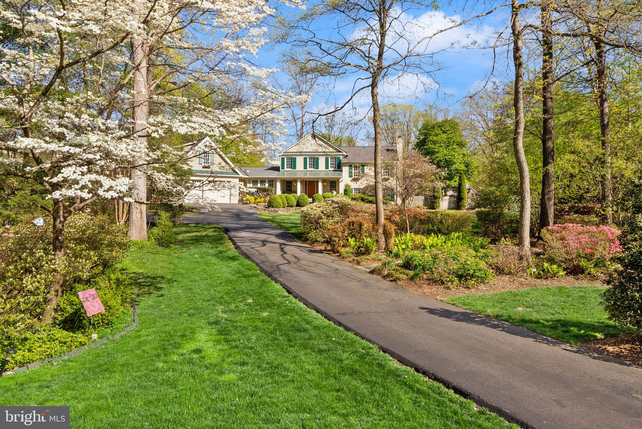 FOXVALE - Residential