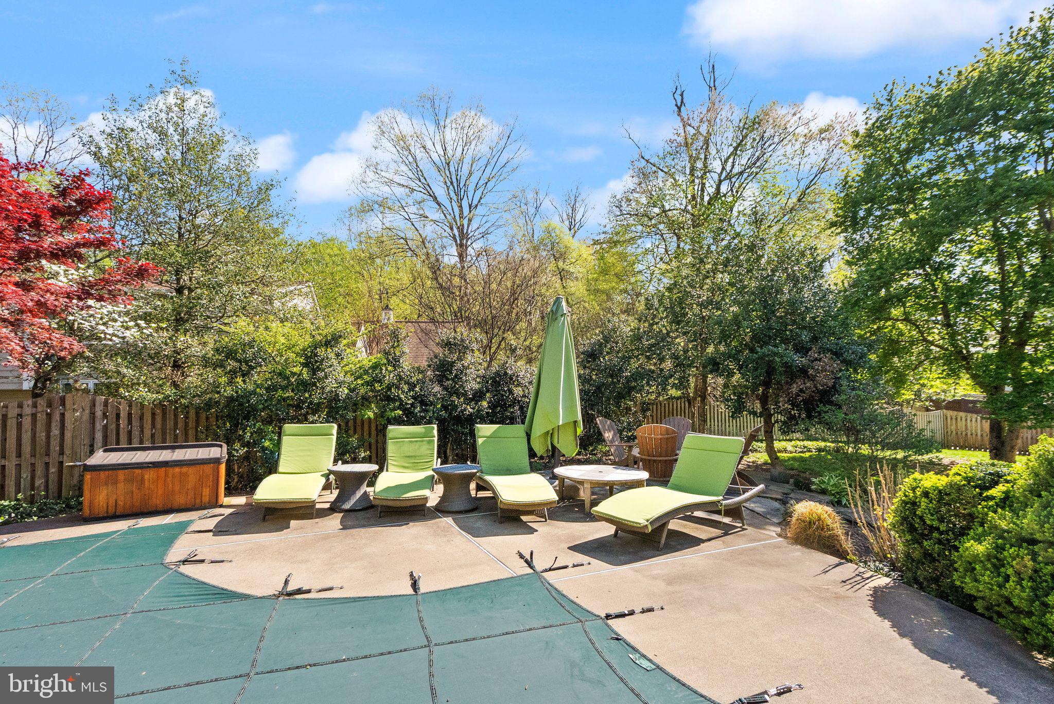 FOXVALE - Residential