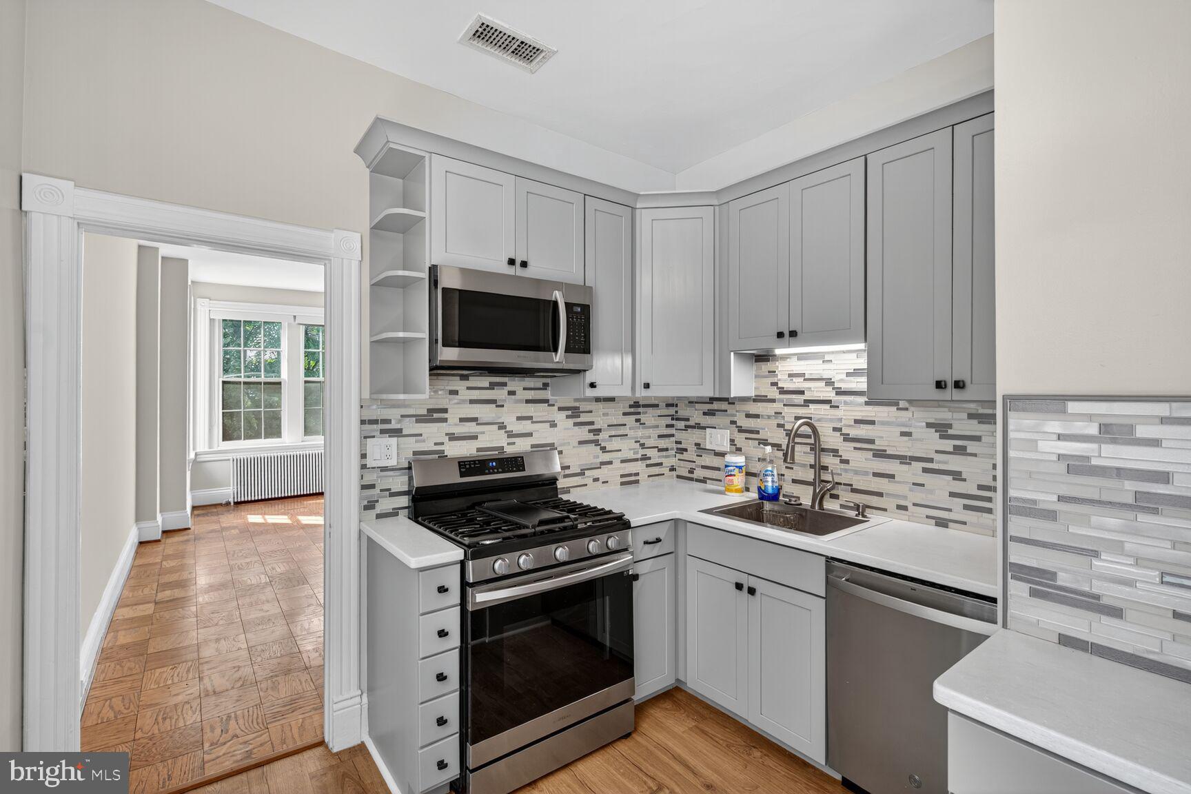 2007 KALORAMA ROAD NW