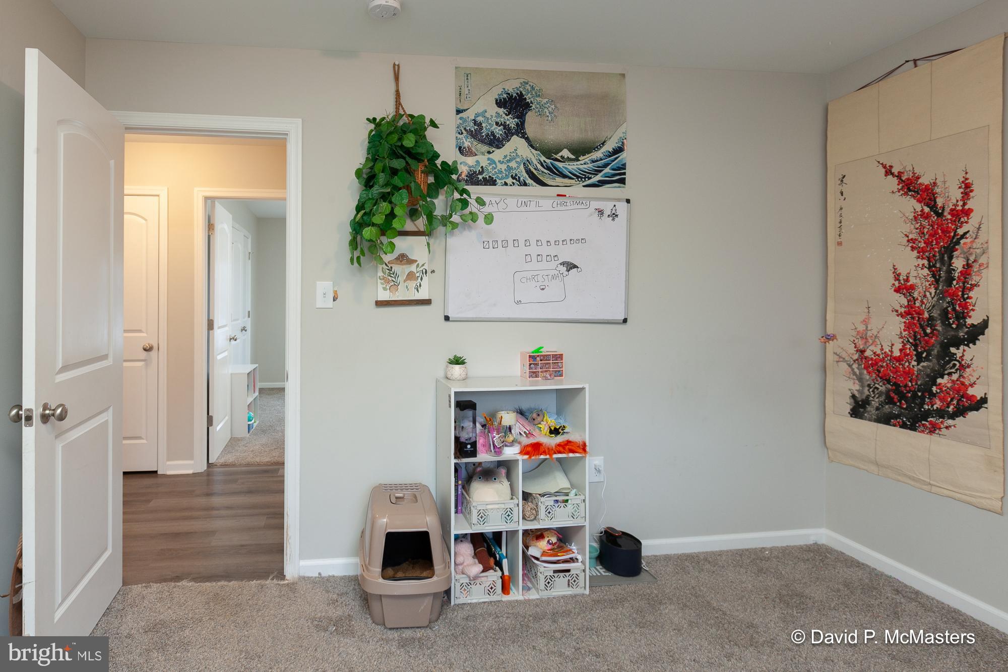 RED HILL - Residential