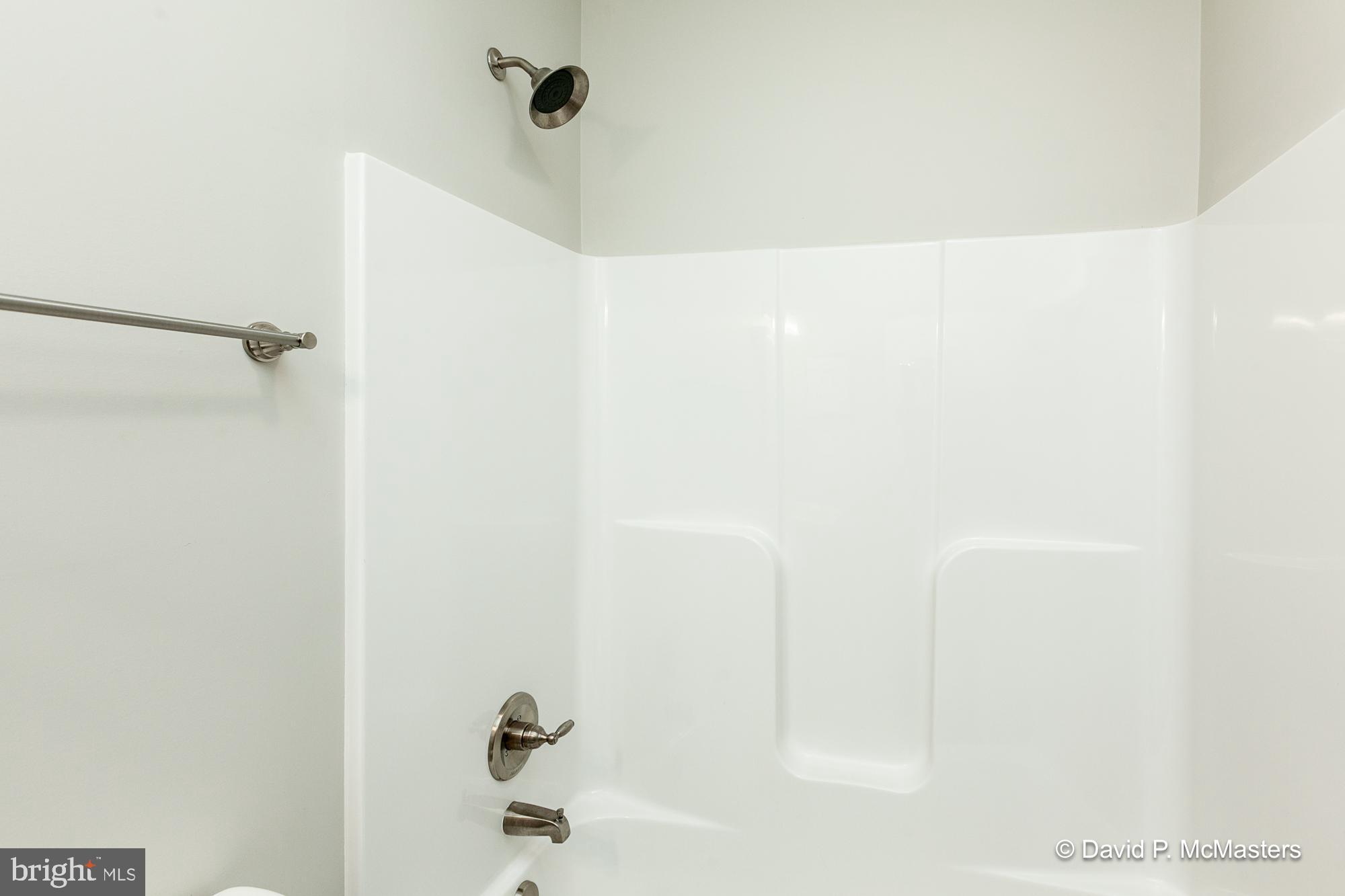 RED HILL - Residential