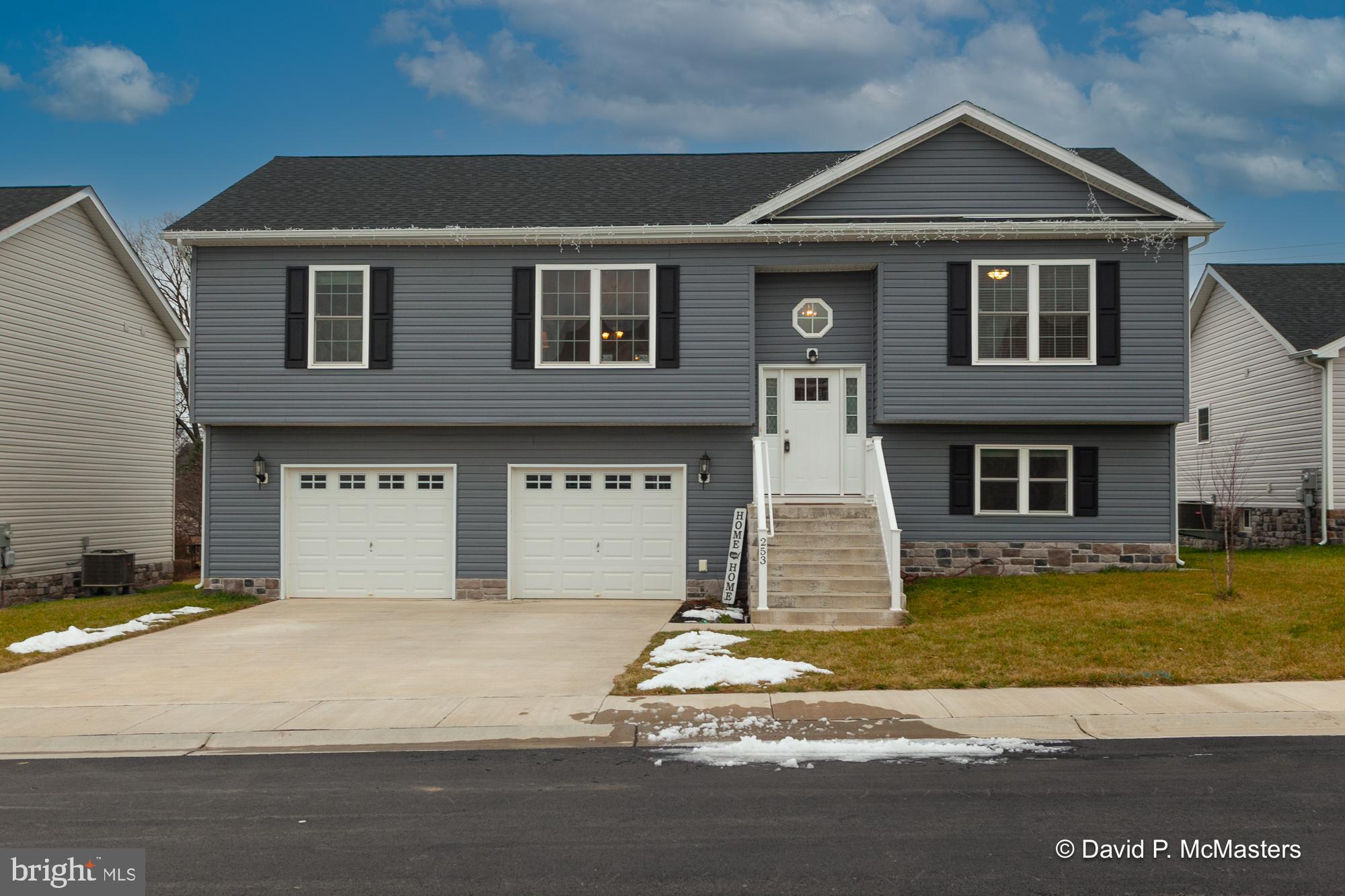 RED HILL - Residential