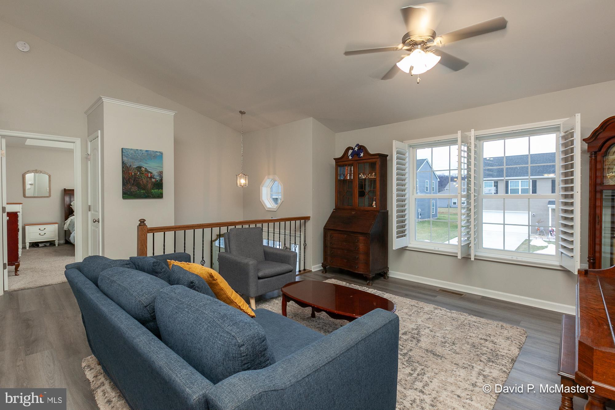 RED HILL - Residential