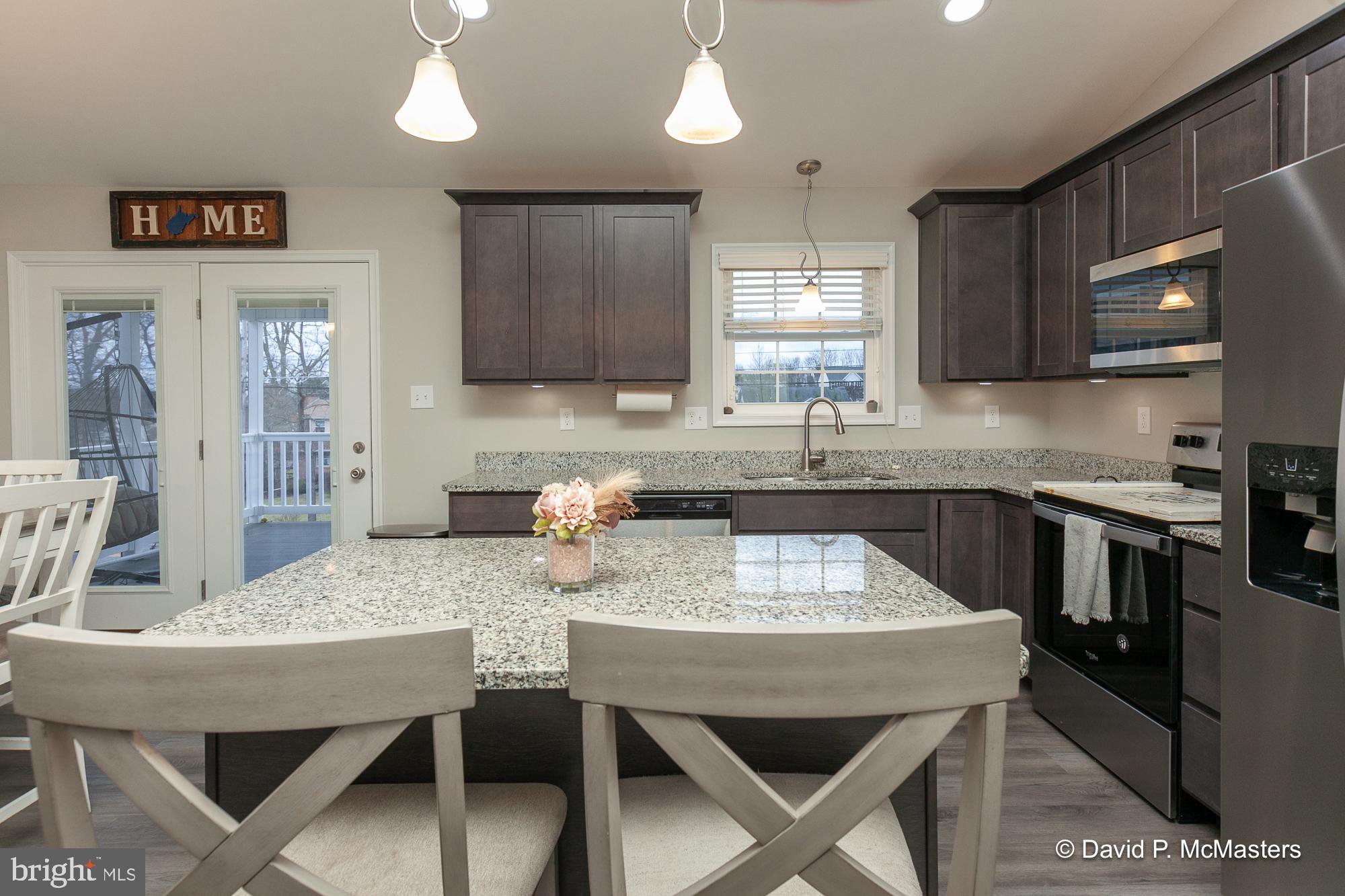 RED HILL - Residential