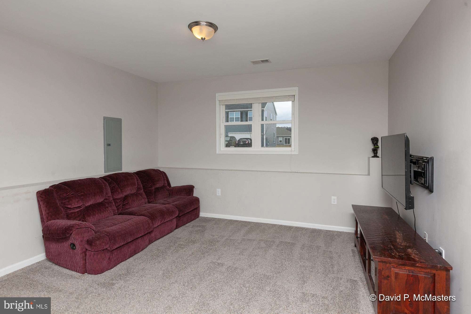 RED HILL - Residential