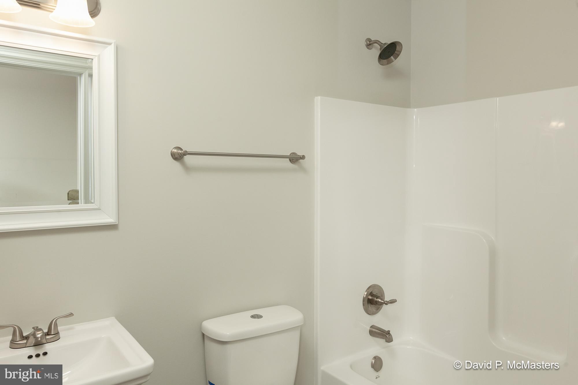 RED HILL - Residential