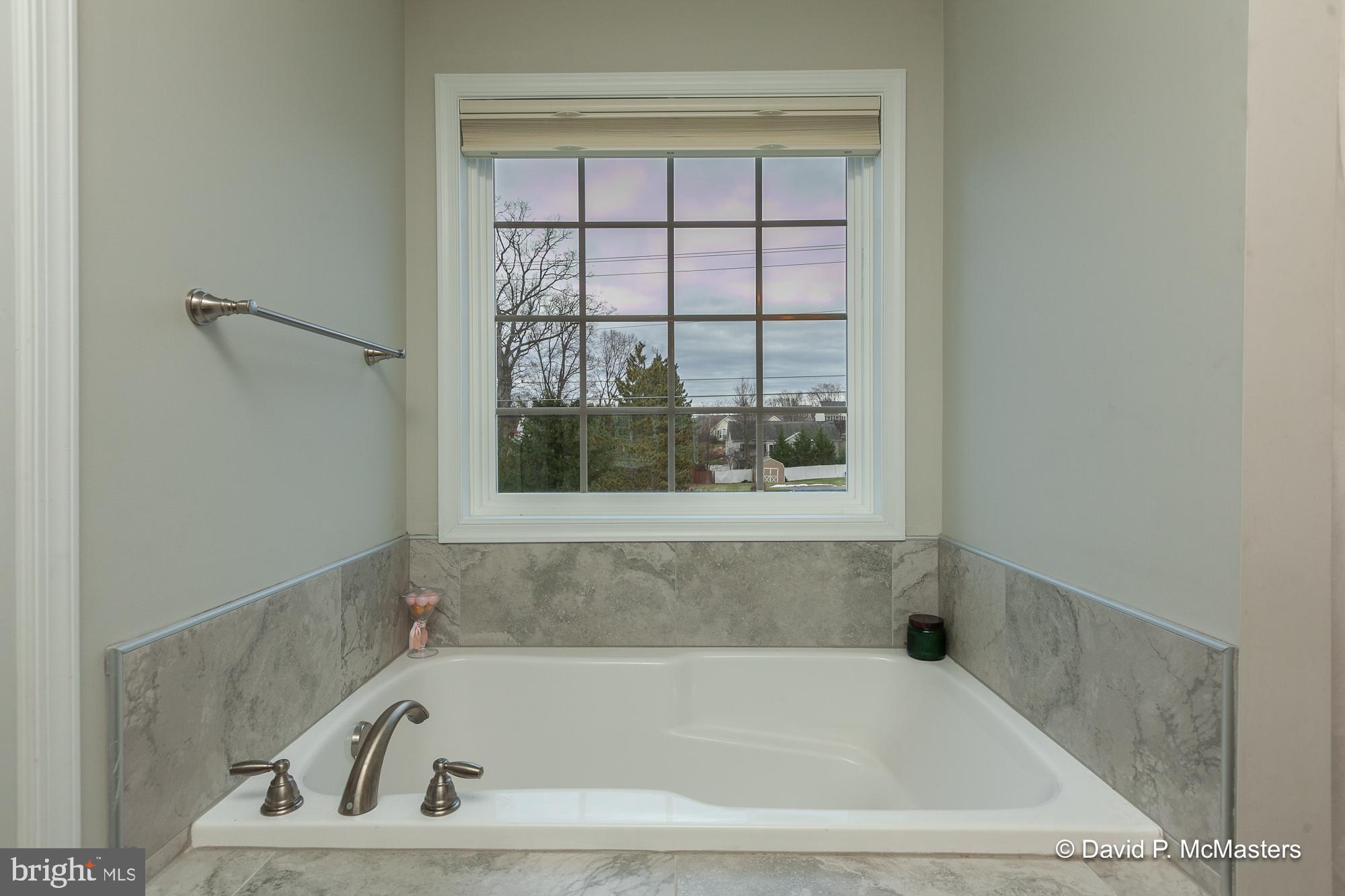 RED HILL - Residential