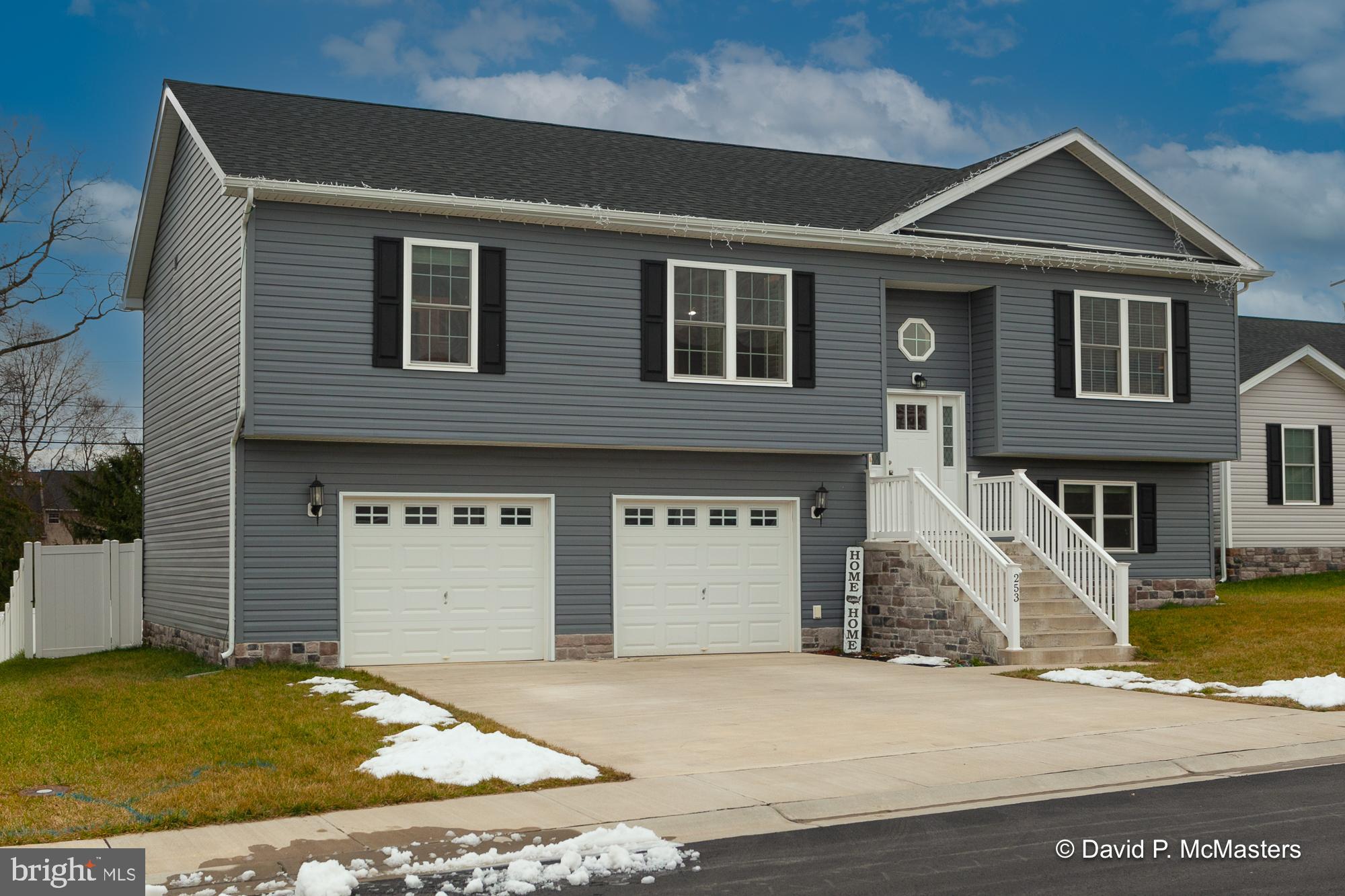 RED HILL - Residential