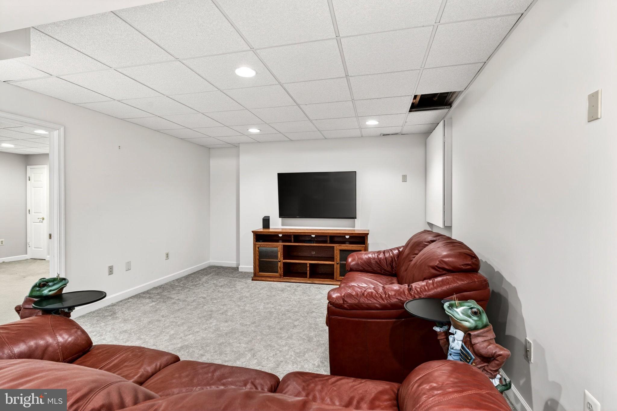PLUMTREE ESTATES - Residential