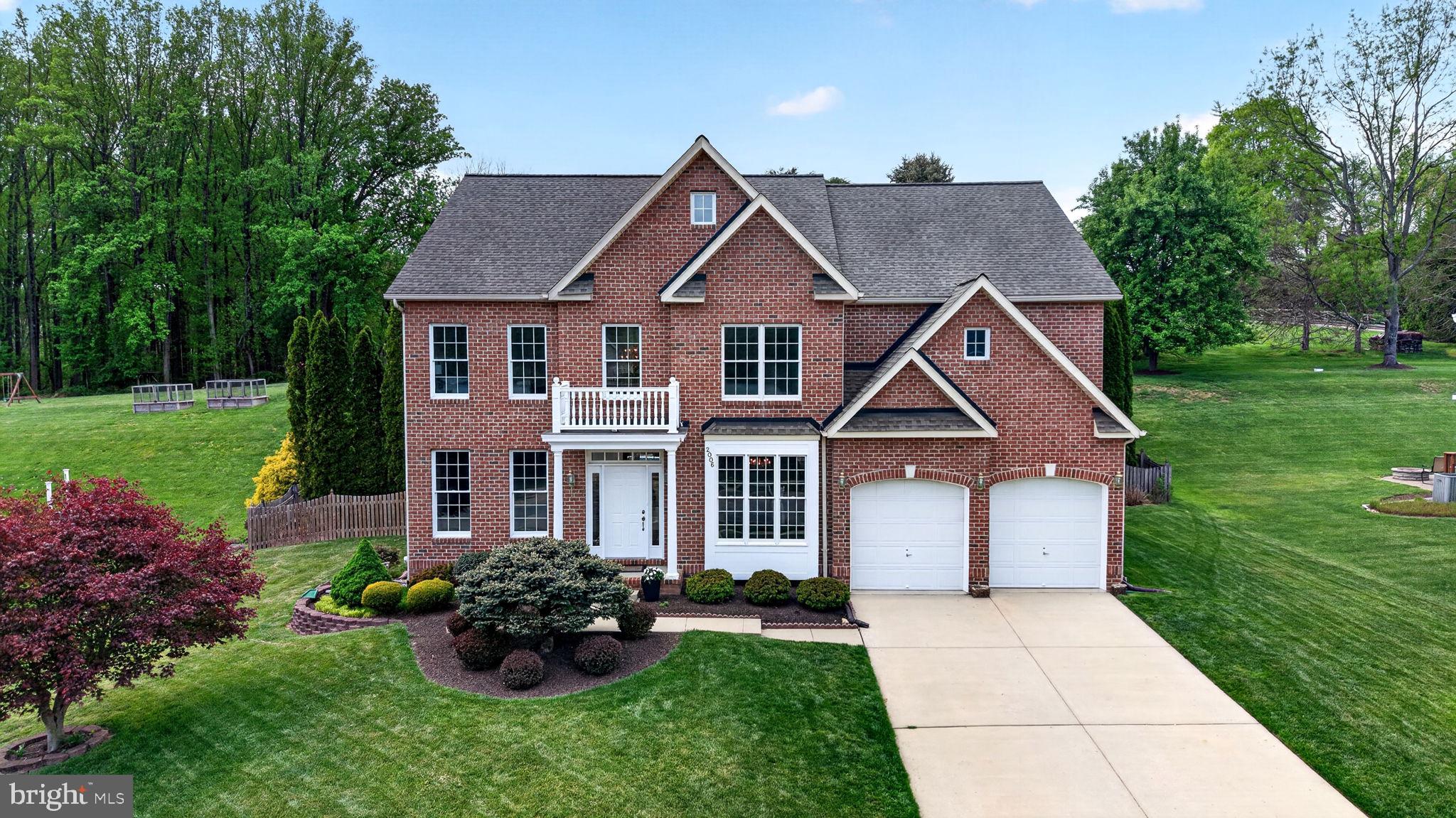 2006 ROYAL FERN COURT