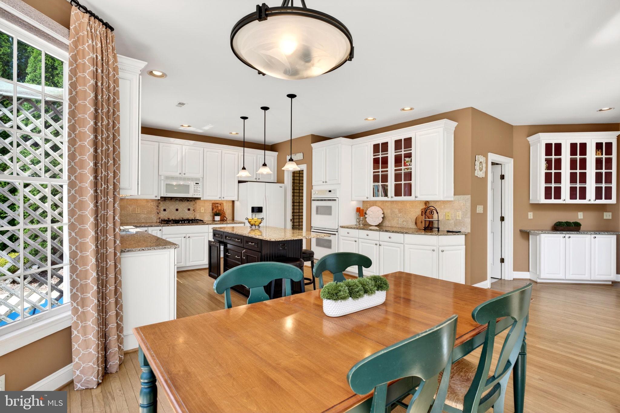 PLUMTREE ESTATES - Residential