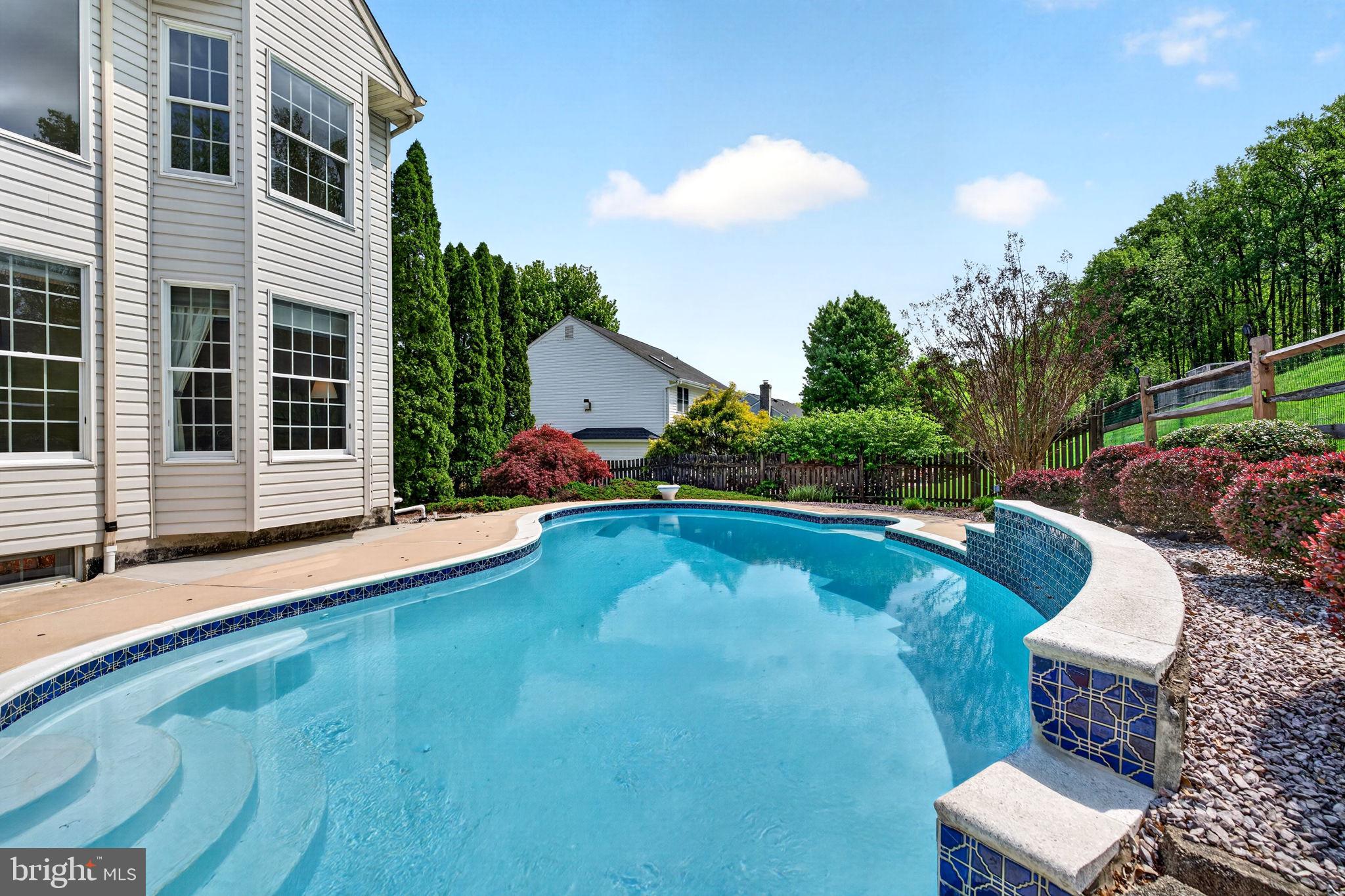 PLUMTREE ESTATES - Residential
