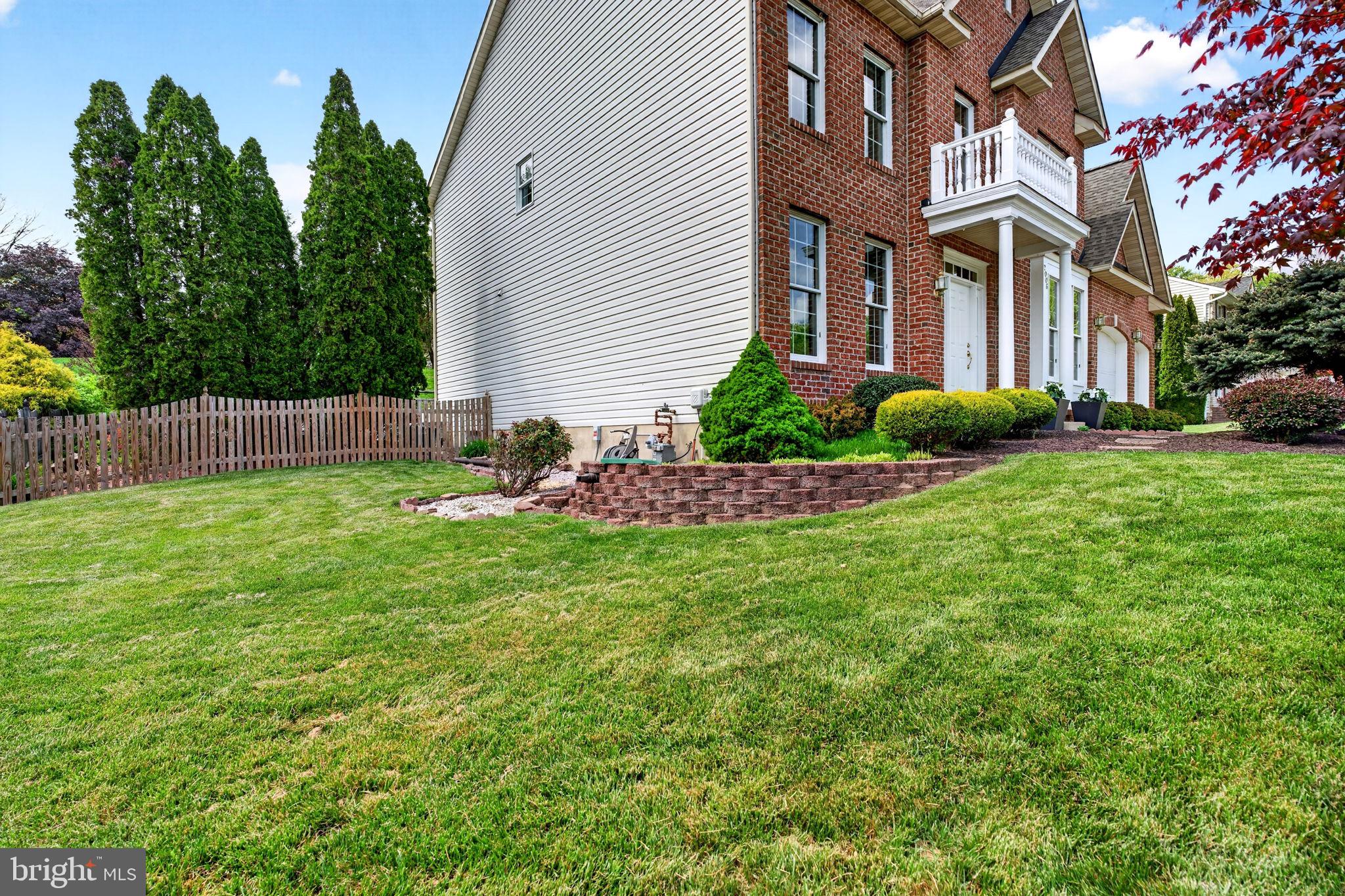PLUMTREE ESTATES - Residential