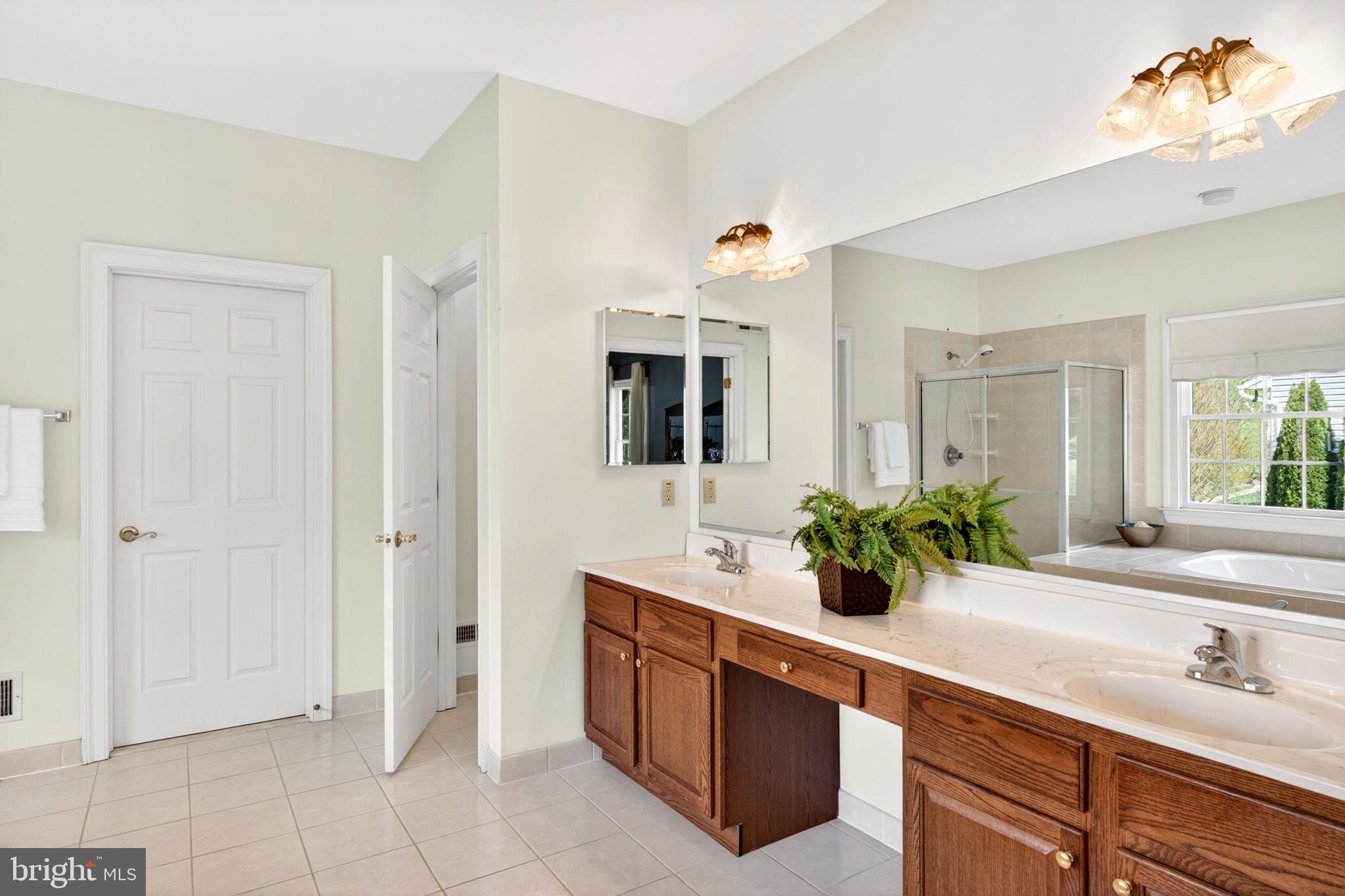 PLUMTREE ESTATES - Residential
