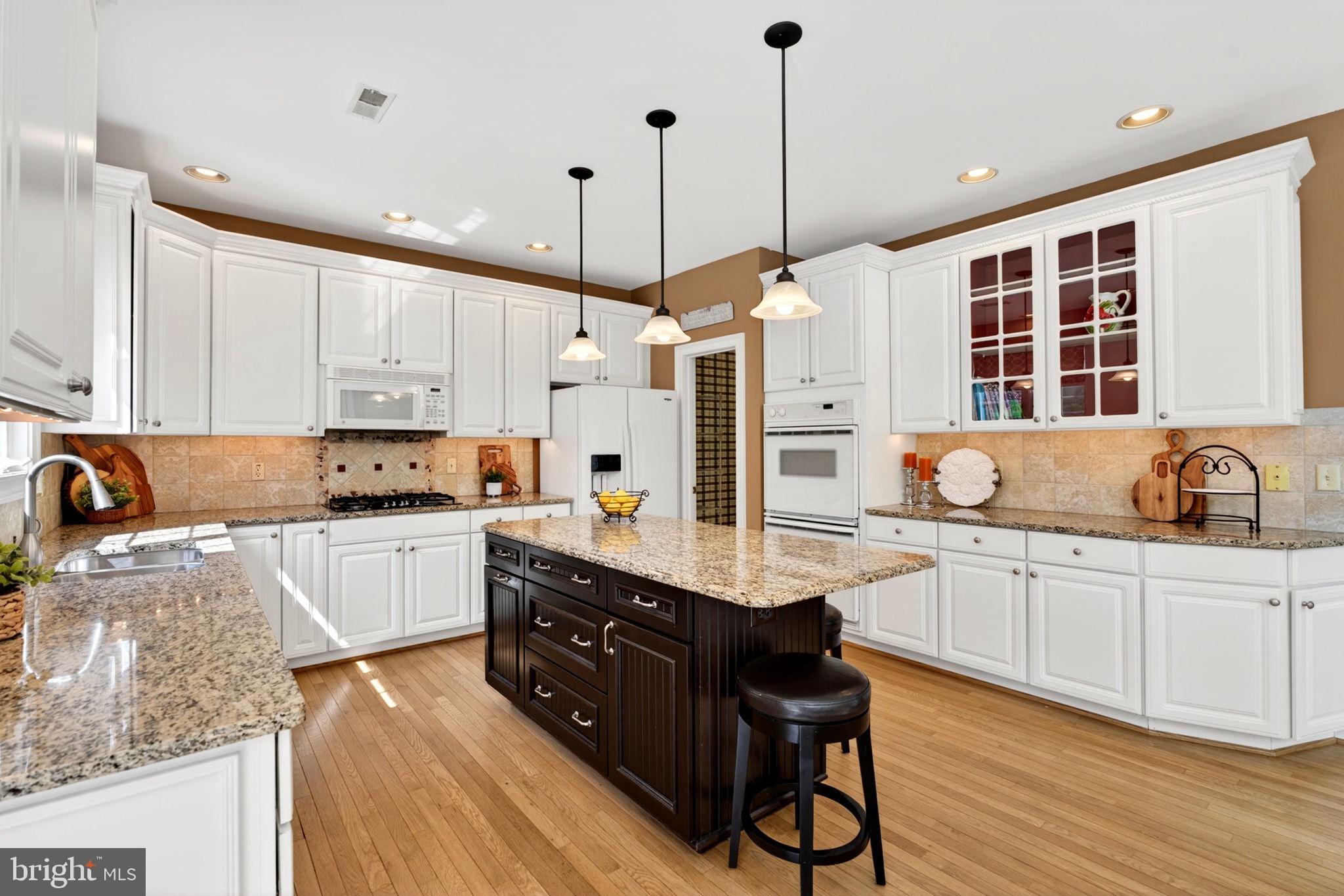 PLUMTREE ESTATES - Residential