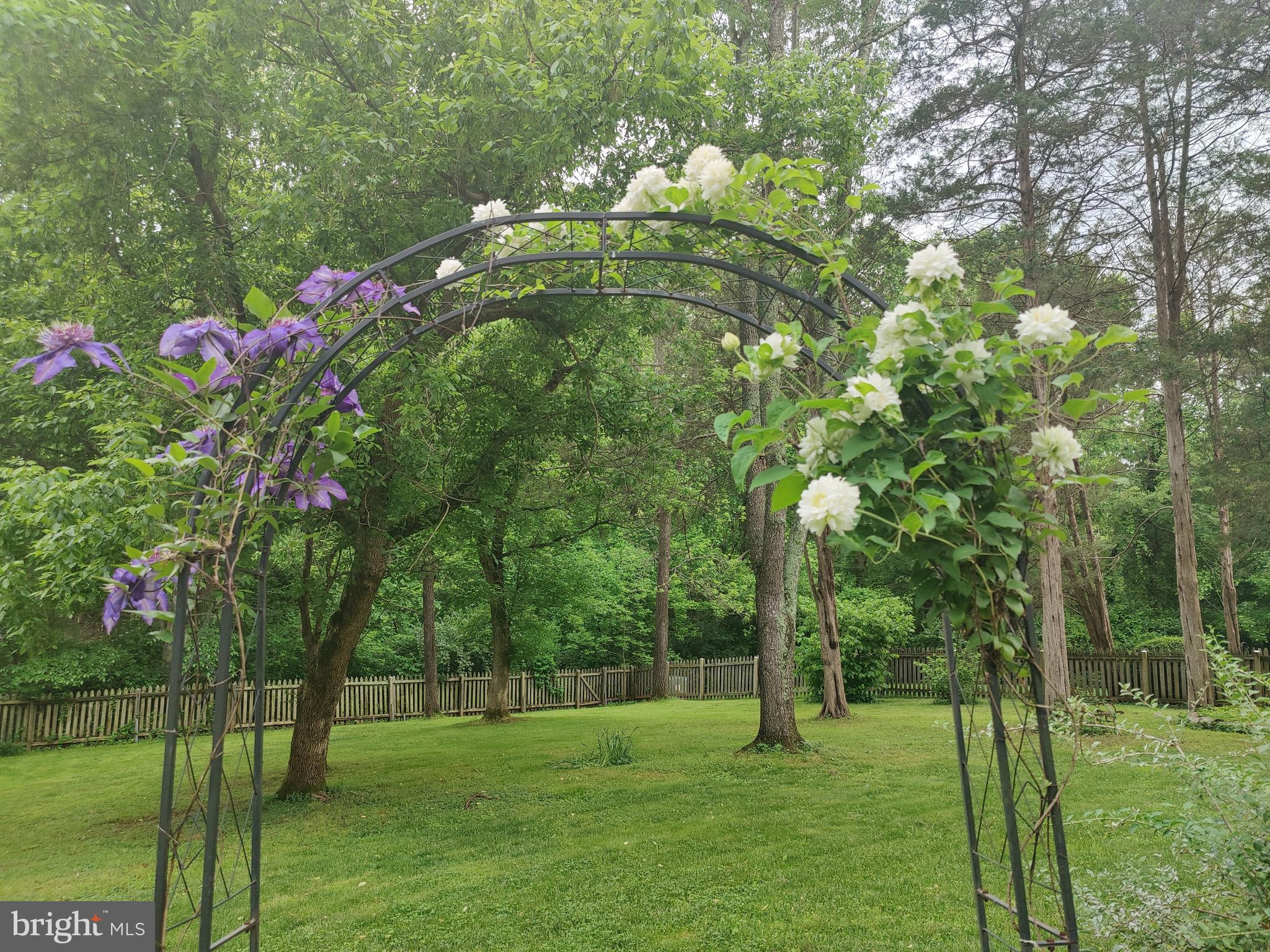 SUGAR CREEK - Residential