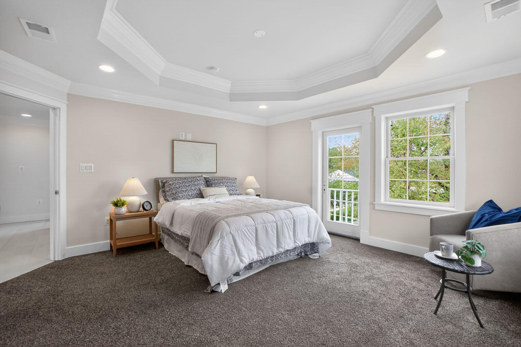 UNIVERSITY GARDENS - Residential