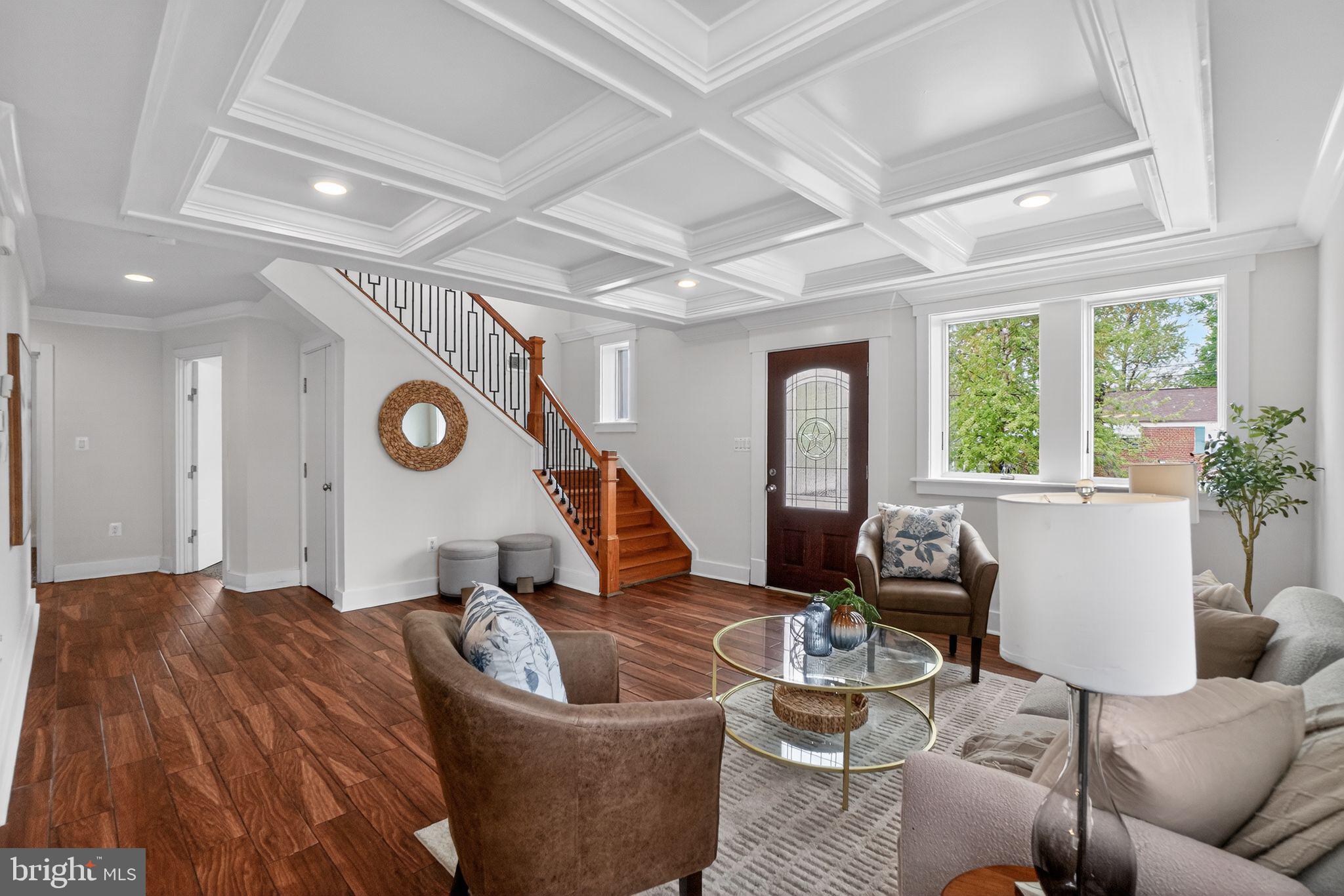 UNIVERSITY GARDENS - Residential