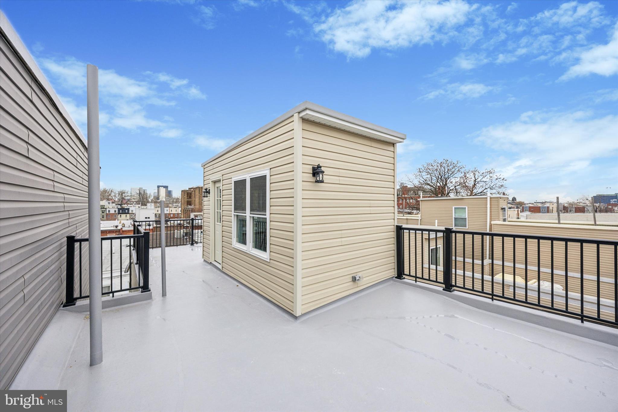 GRADUATE HOSPITAL - Residential