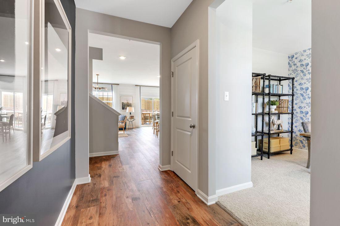 RED HILL - Residential