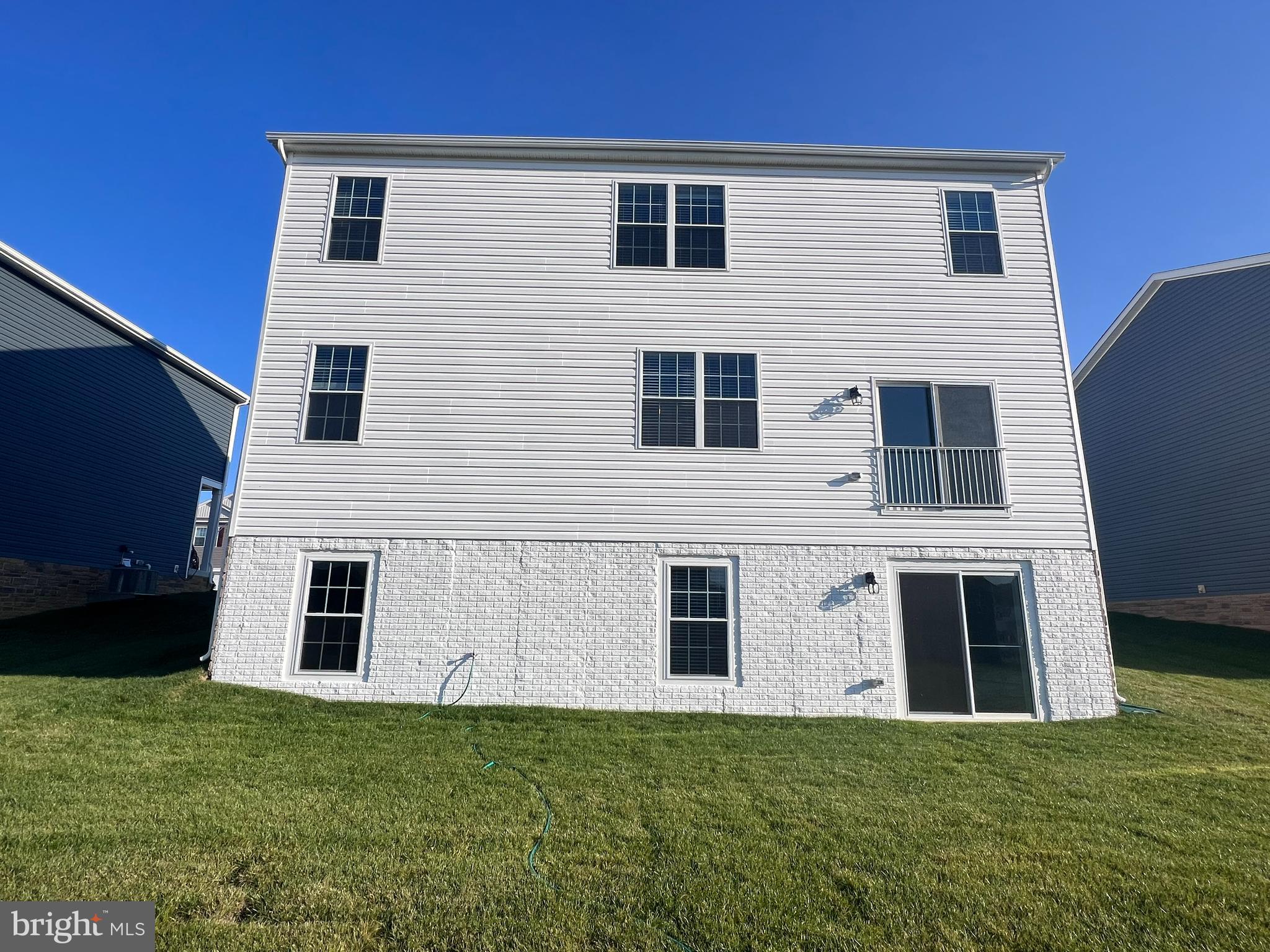 RED HILL - Residential