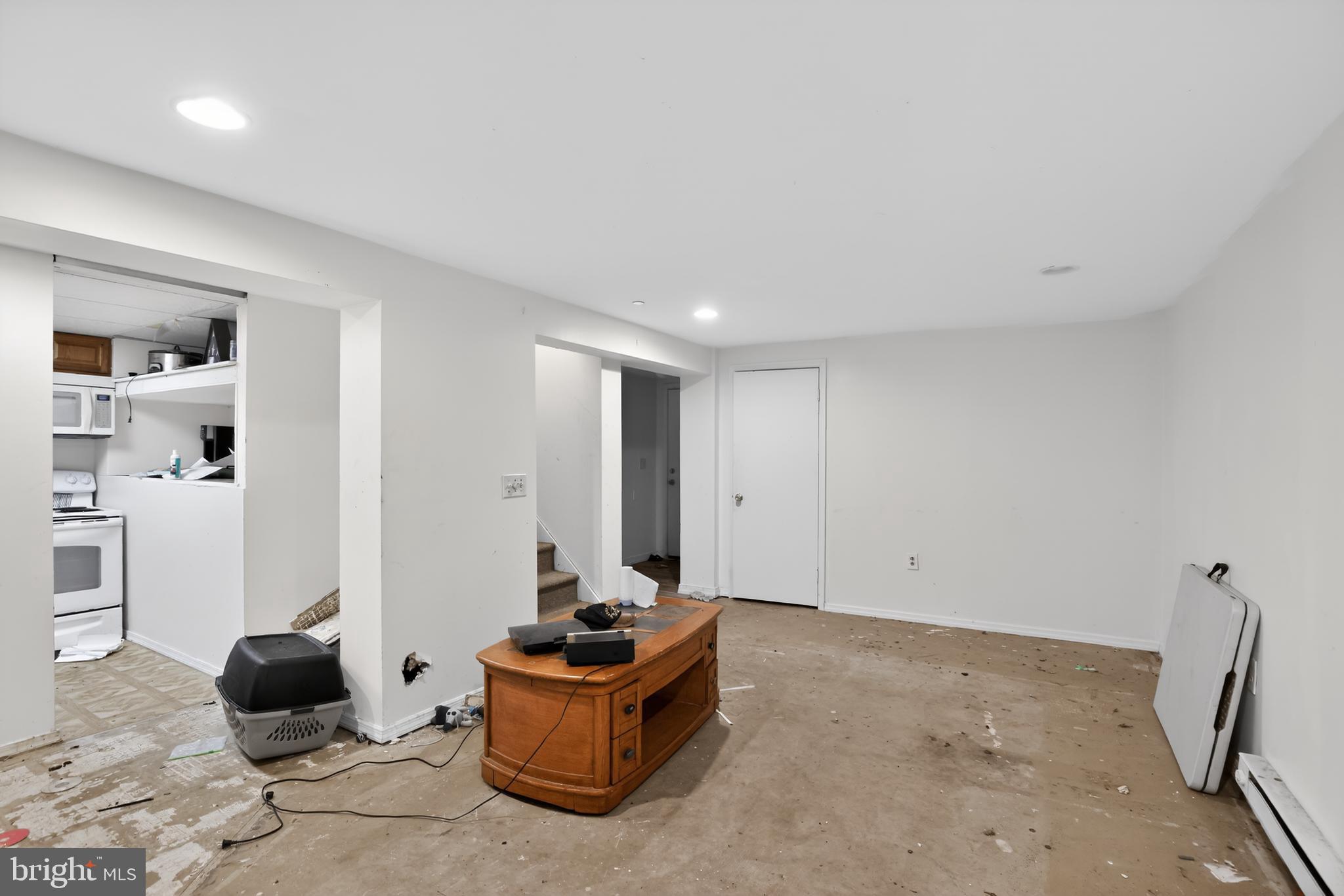 WEBSTER VILLAGE - Residential