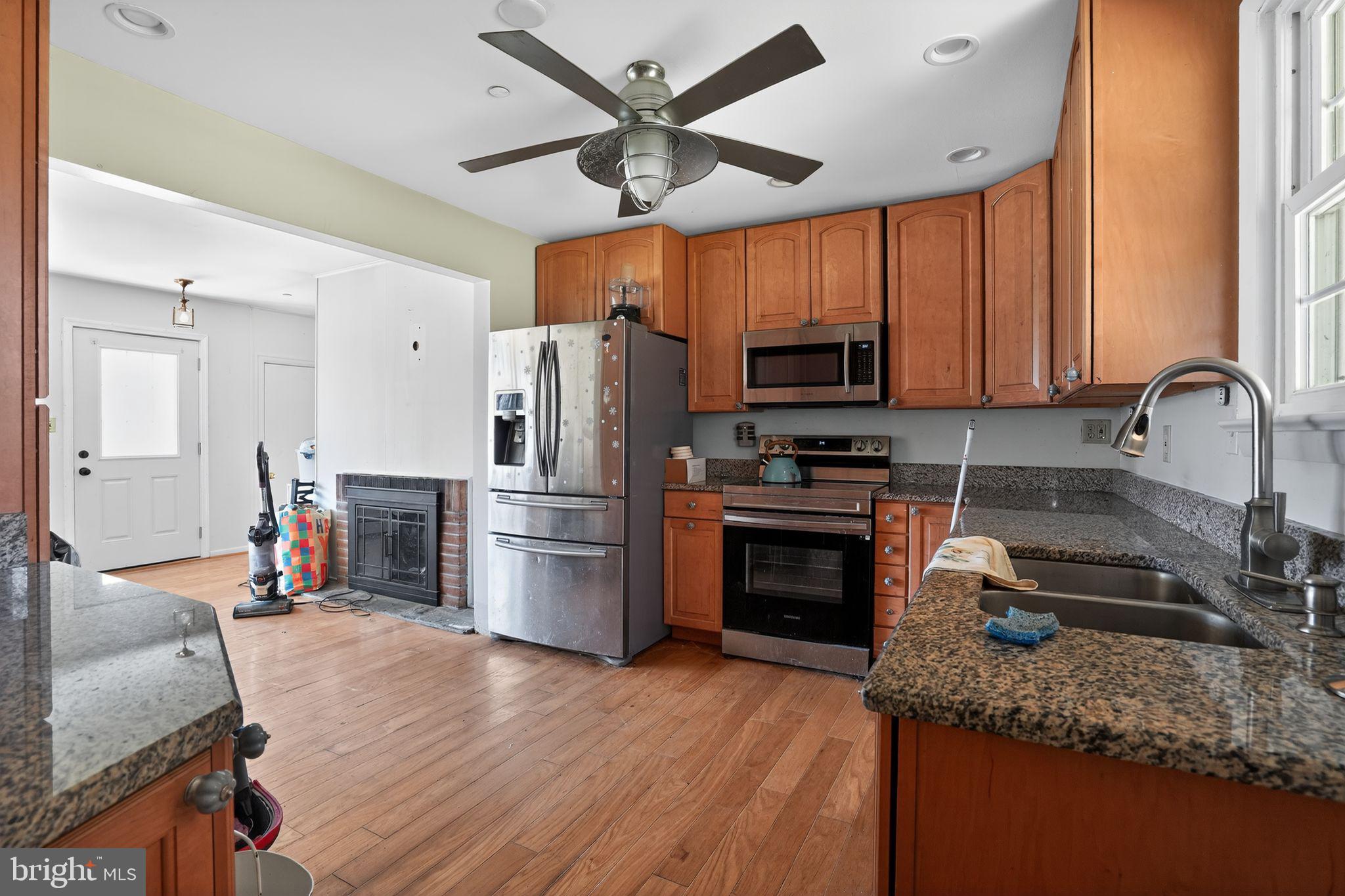 WEBSTER VILLAGE - Residential