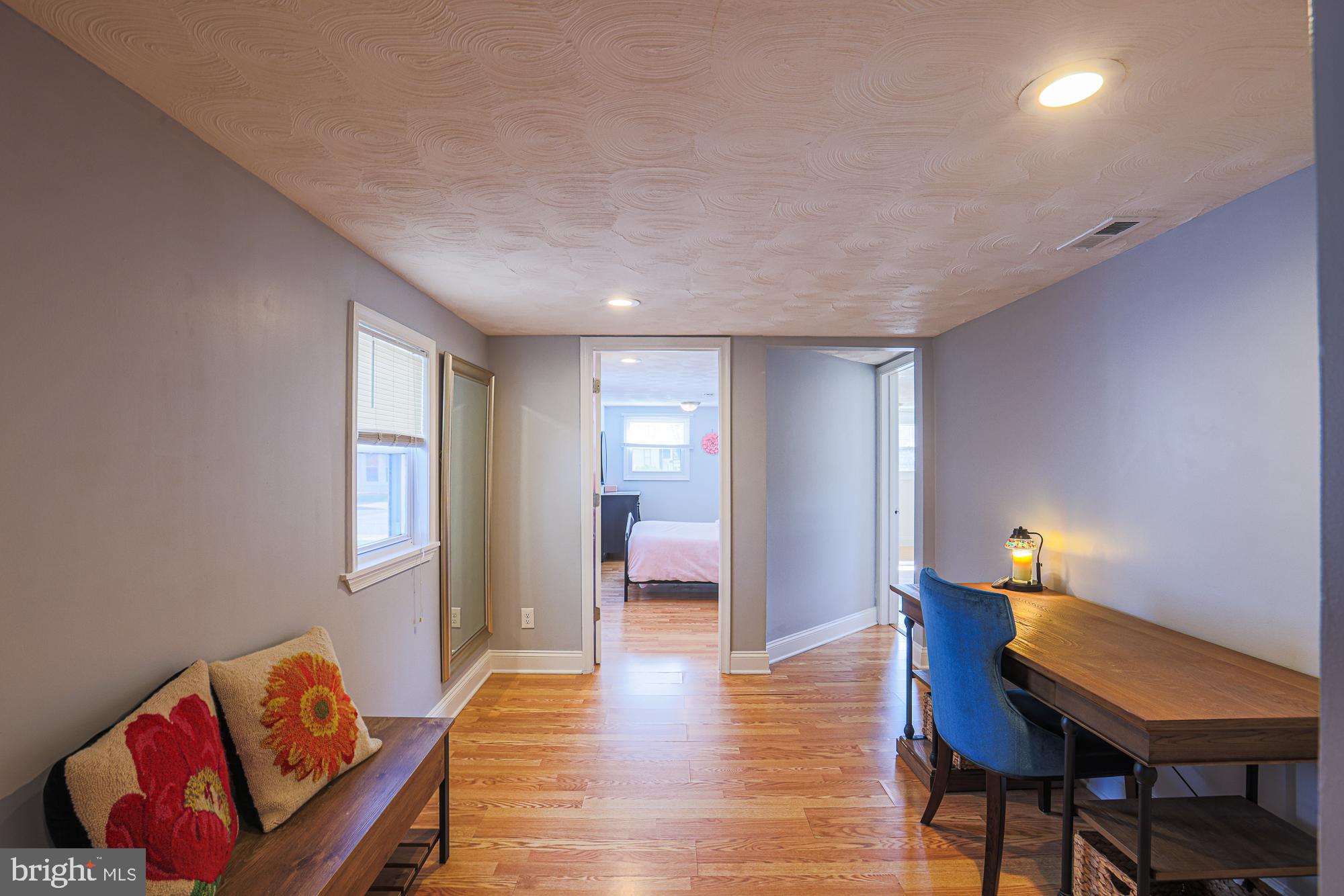 EDGEMERE - Residential