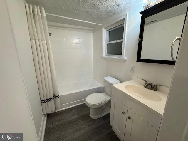 EDGEMERE - Residential