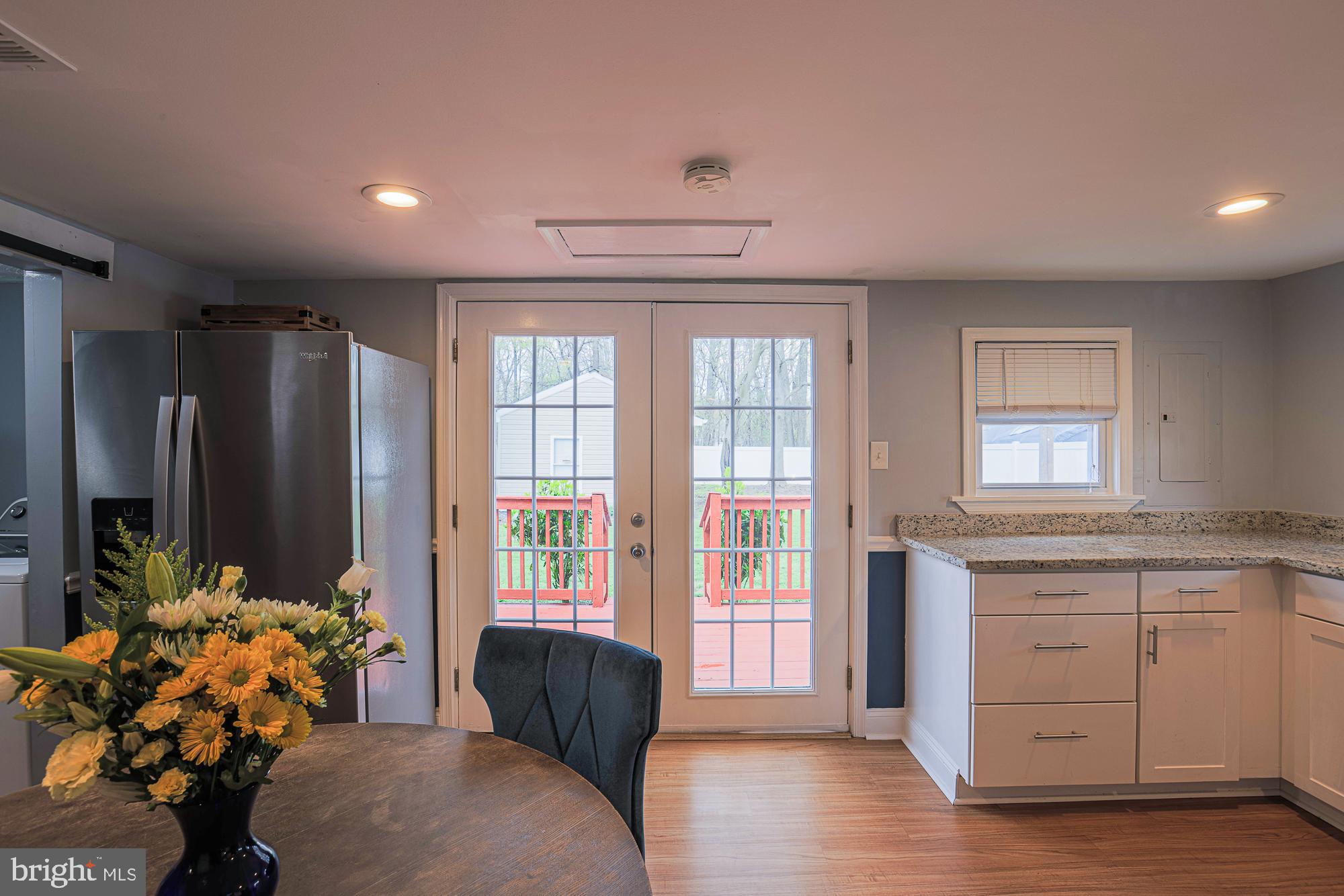 EDGEMERE - Residential