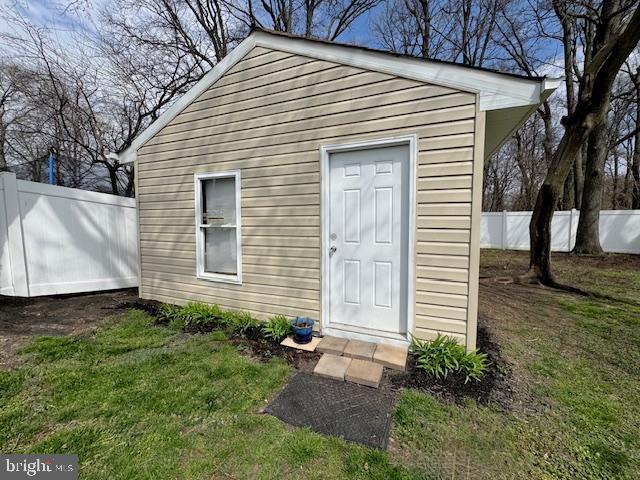 EDGEMERE - Residential