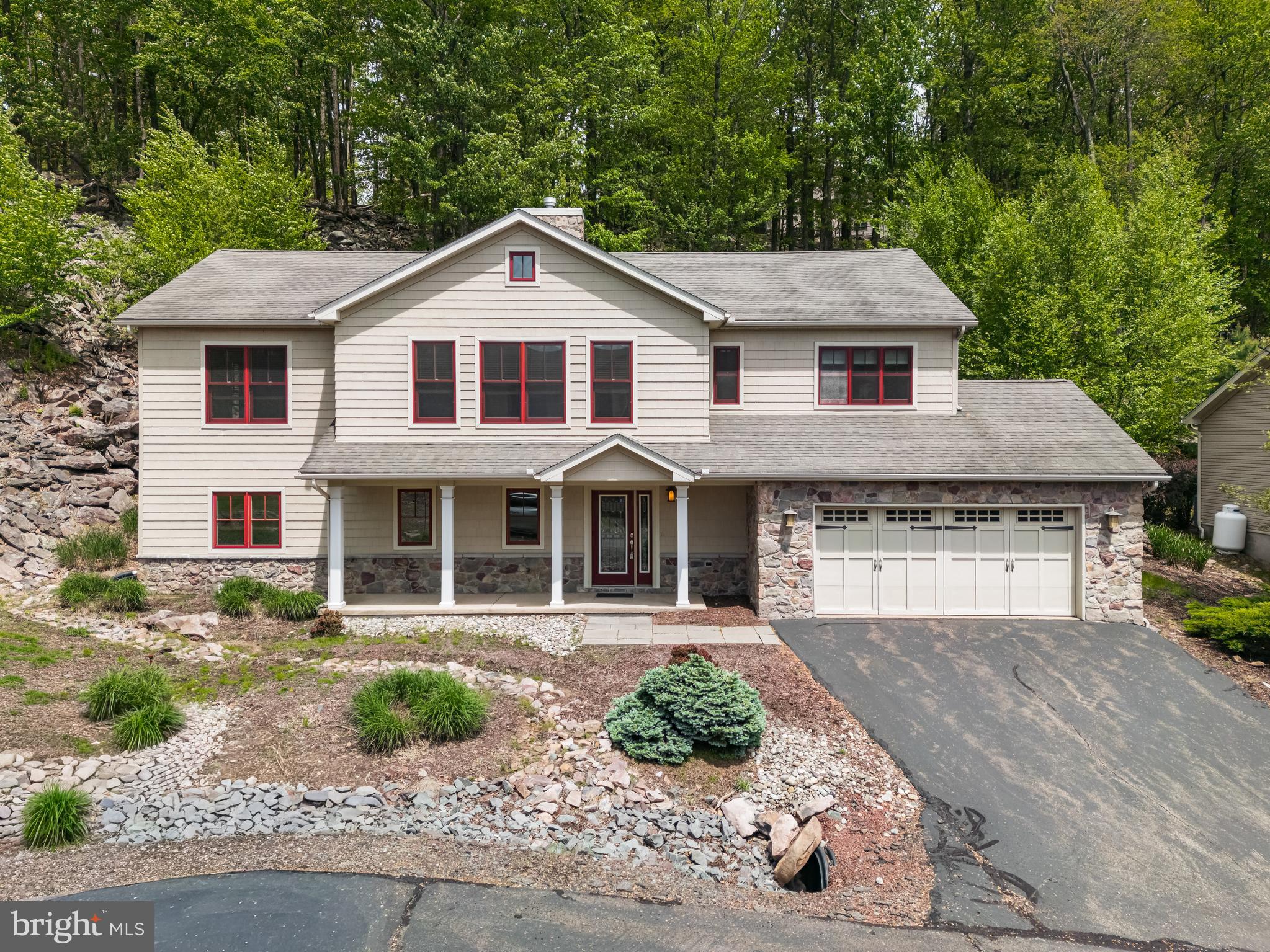 54 BLUESTONE COURT