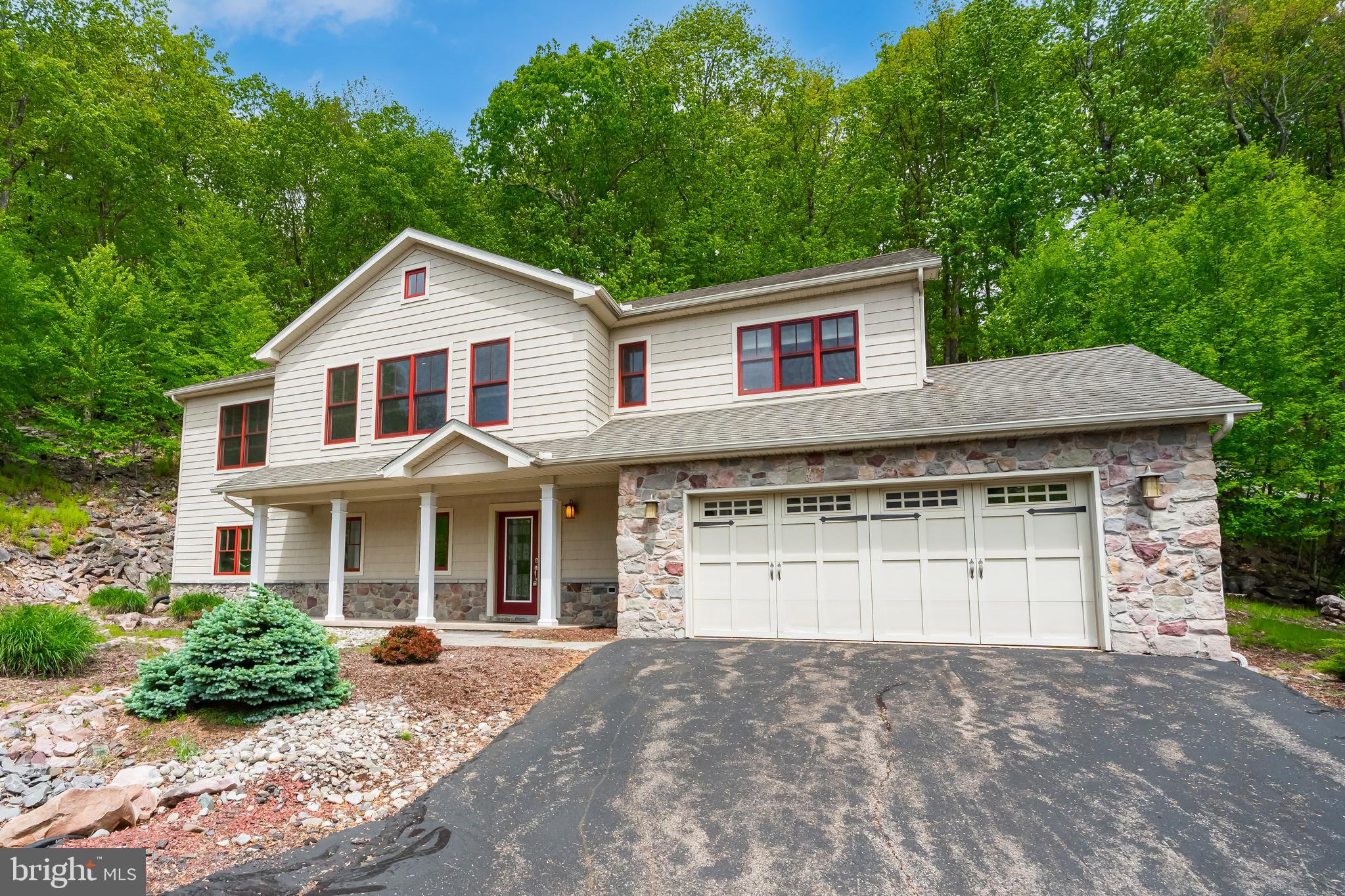 54 BLUESTONE COURT