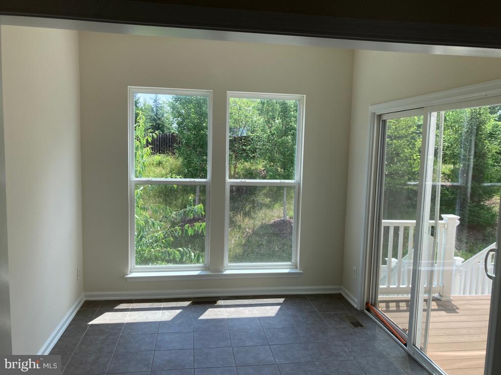 BRAMBLETON LANDBAY 2 - Residential Lease