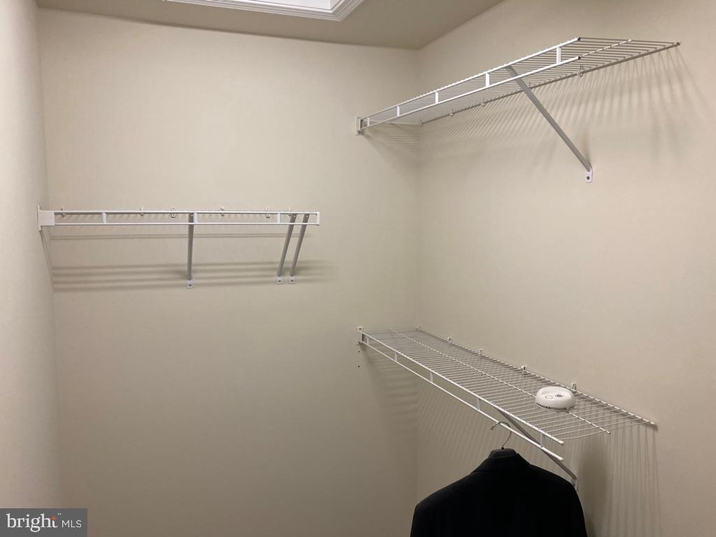 BRAMBLETON LANDBAY 2 - Residential Lease