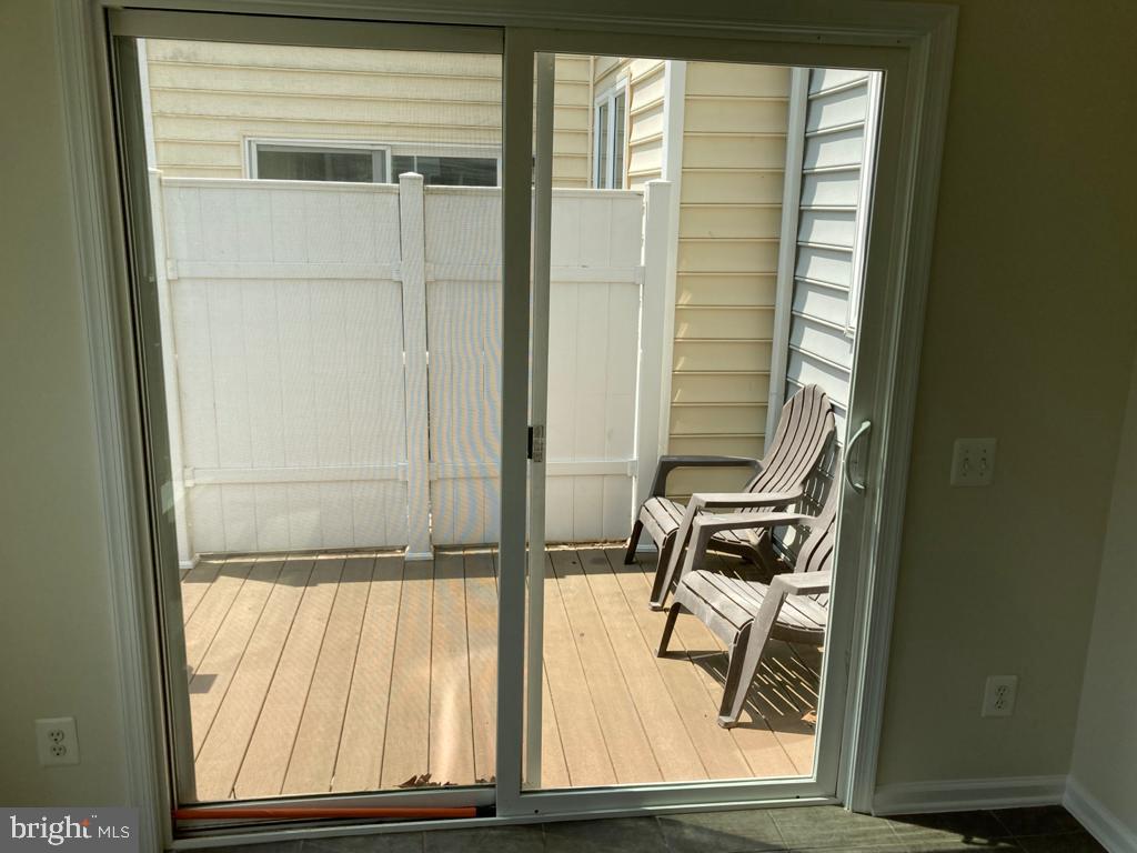 BRAMBLETON LANDBAY 2 - Residential Lease