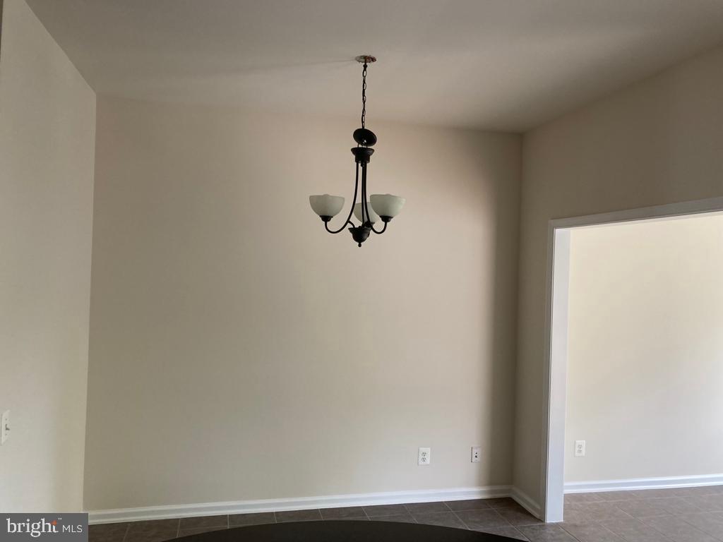 BRAMBLETON LANDBAY 2 - Residential Lease