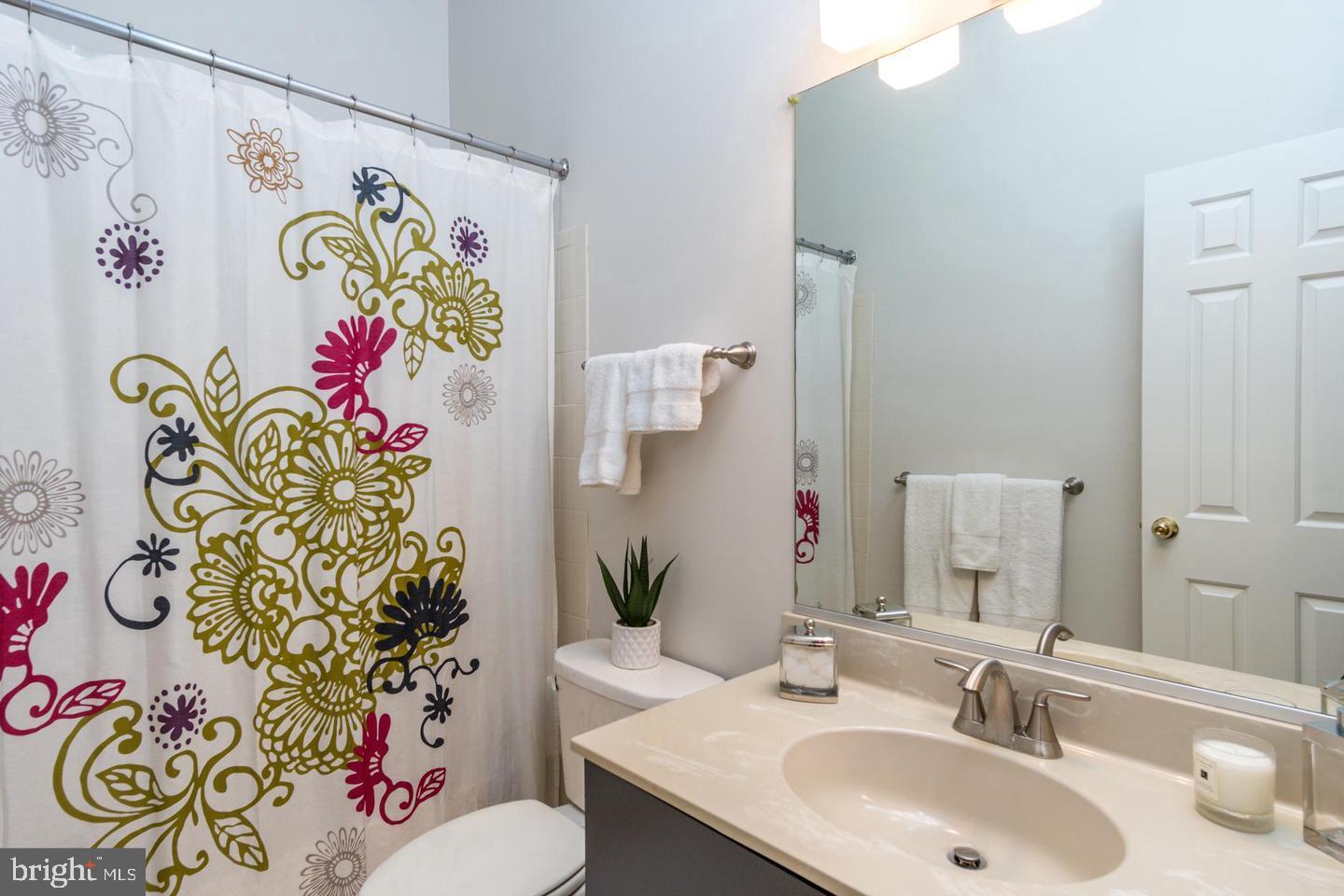 COACH HOUSE AT MCDONOGH - Residential Lease