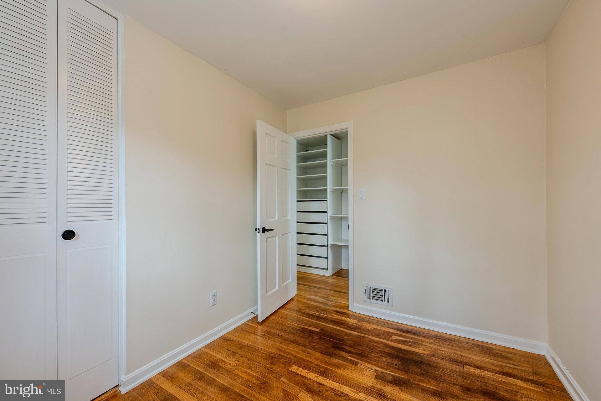 KINGS PARK - Residential