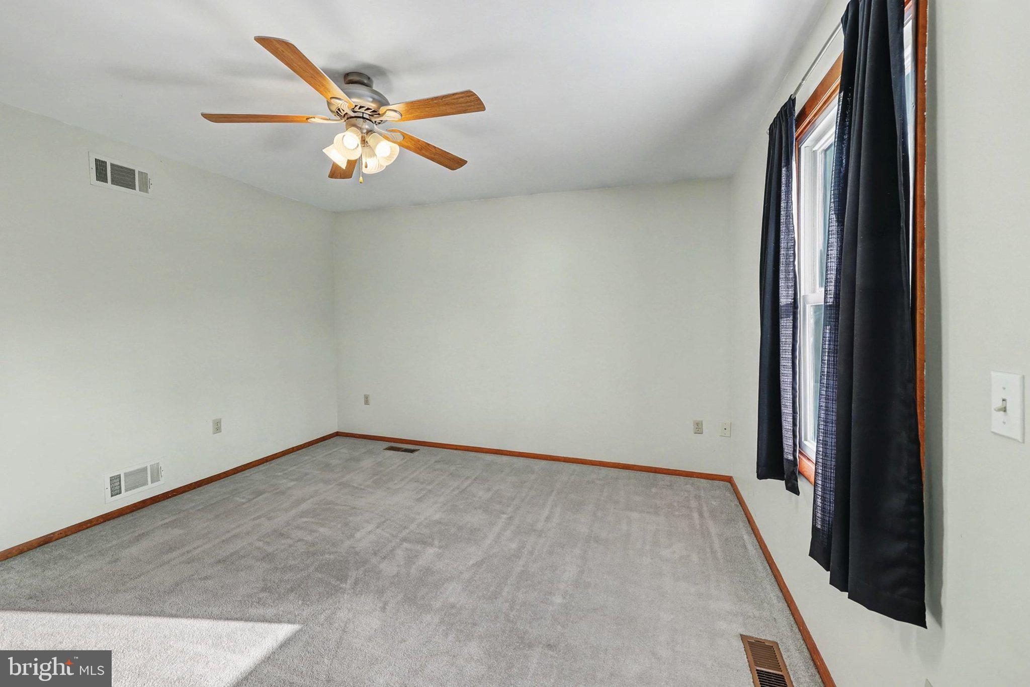 UNION DEPOSIT - Residential